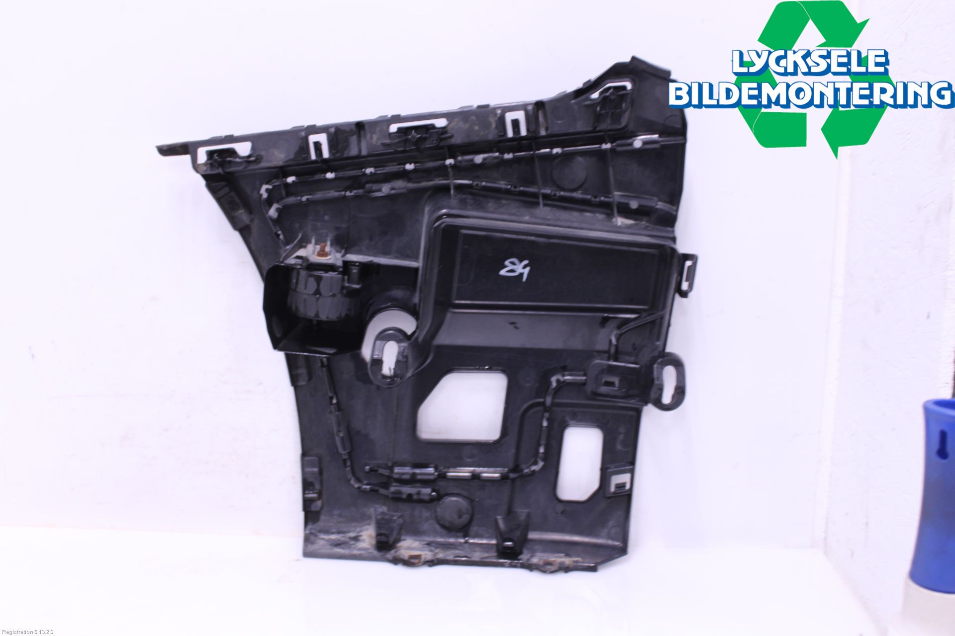BMW 4 F32/F33/F82/F83 13-20 Stötfångarfäste Bak Hö