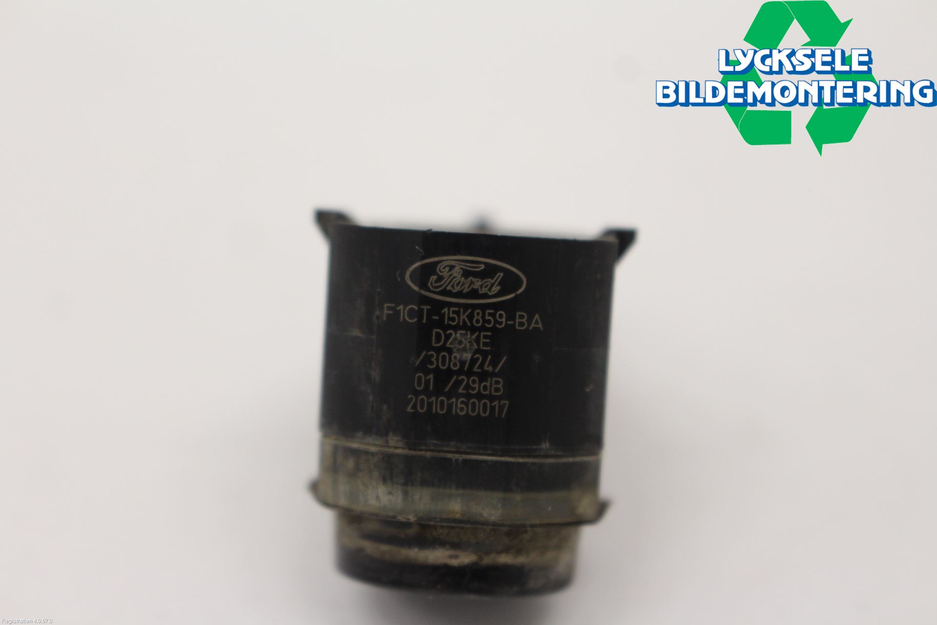 Ford KUGA 13-16 Parkeringshjälp Backsensor