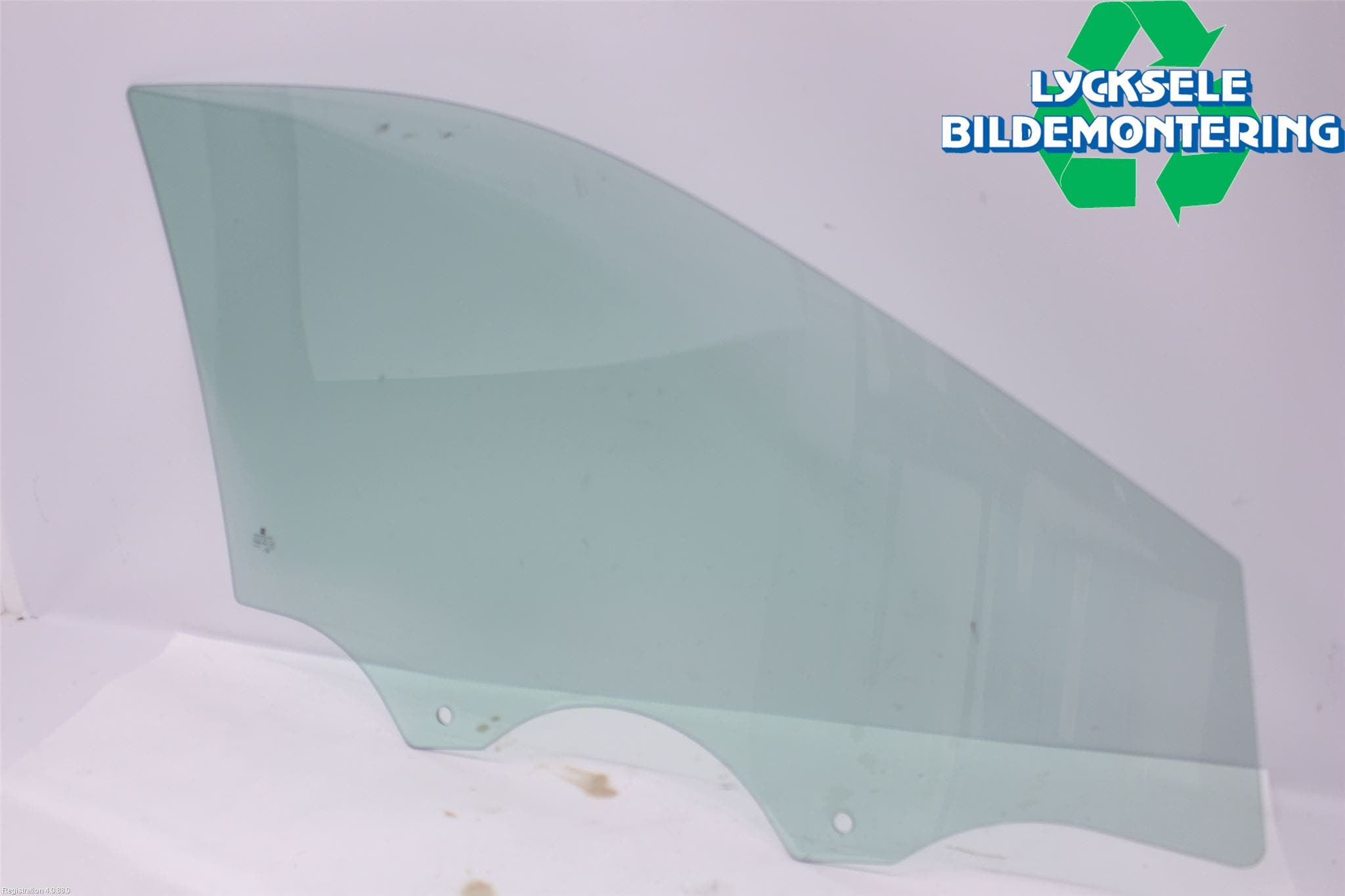 Seat ARONA Dörruta Fram Vänster