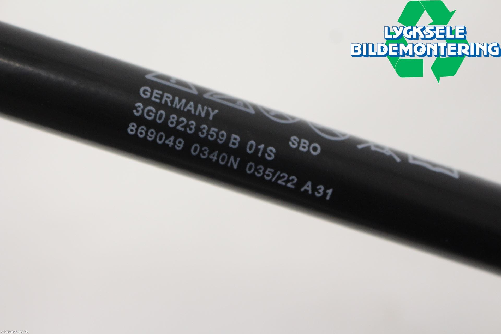 Volkswagen VW PASSAT 20-24 Gasfjäder Motorhuv