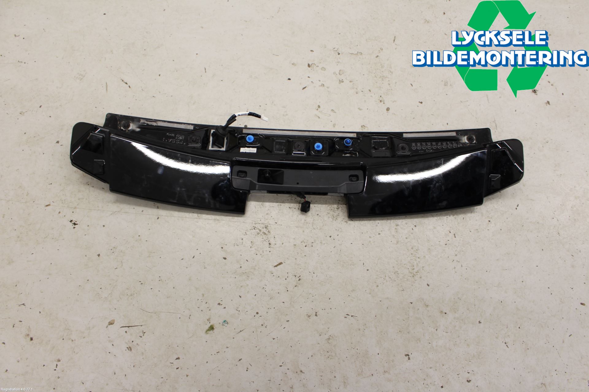 Nissan LEAF 18- Spoiler Baklucka