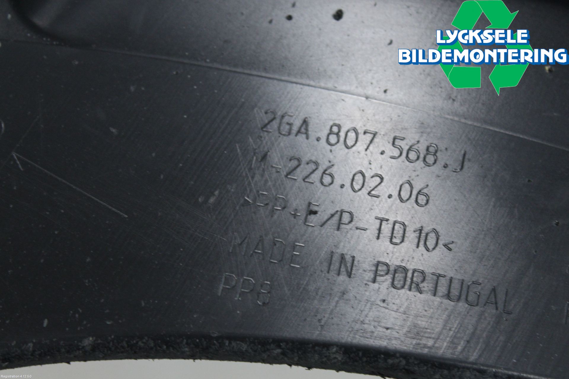 Volkswagen VW T-ROC 18- Spoiler Bak