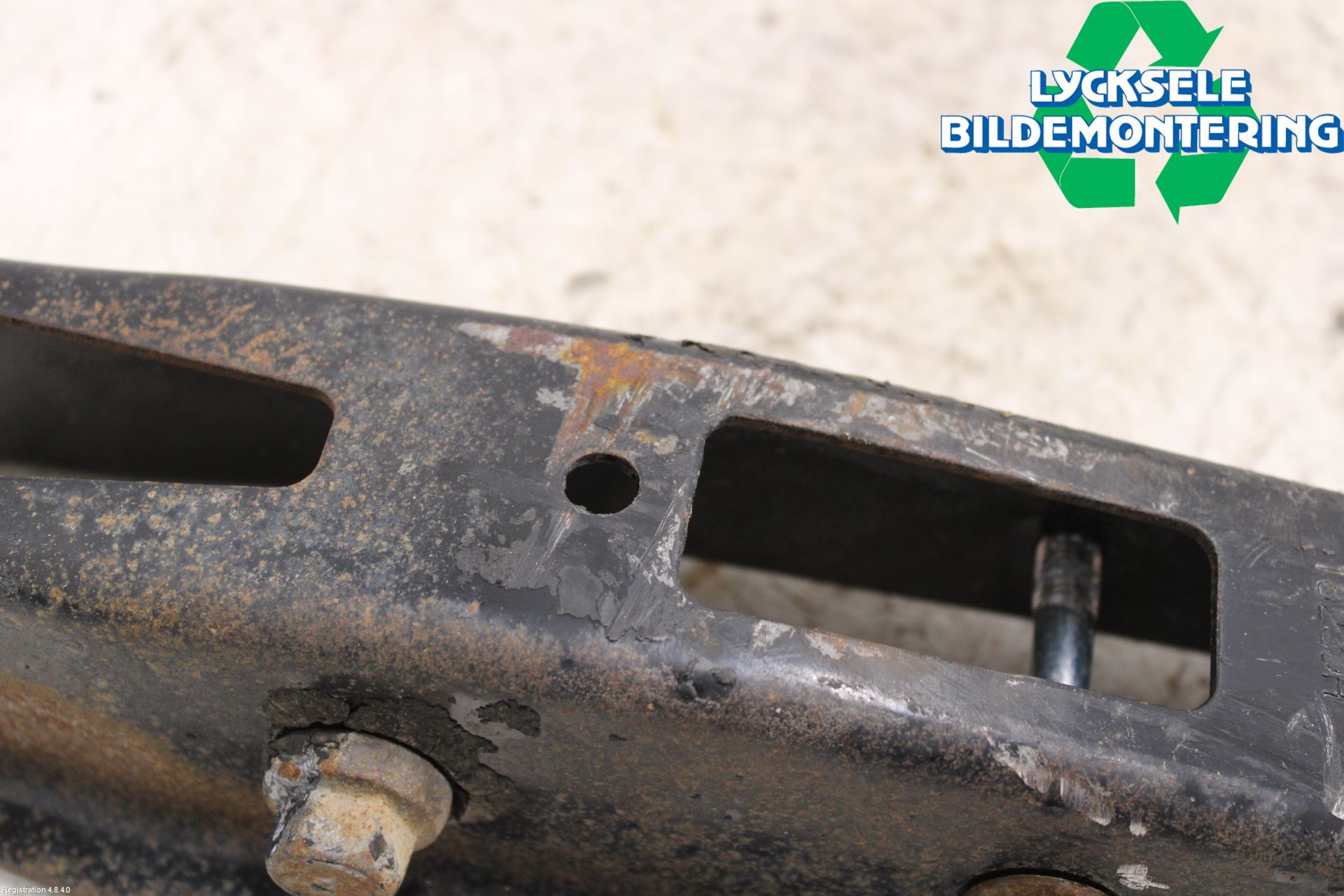 Subaru OUTBACK 21- Bärarm Bak Vänster