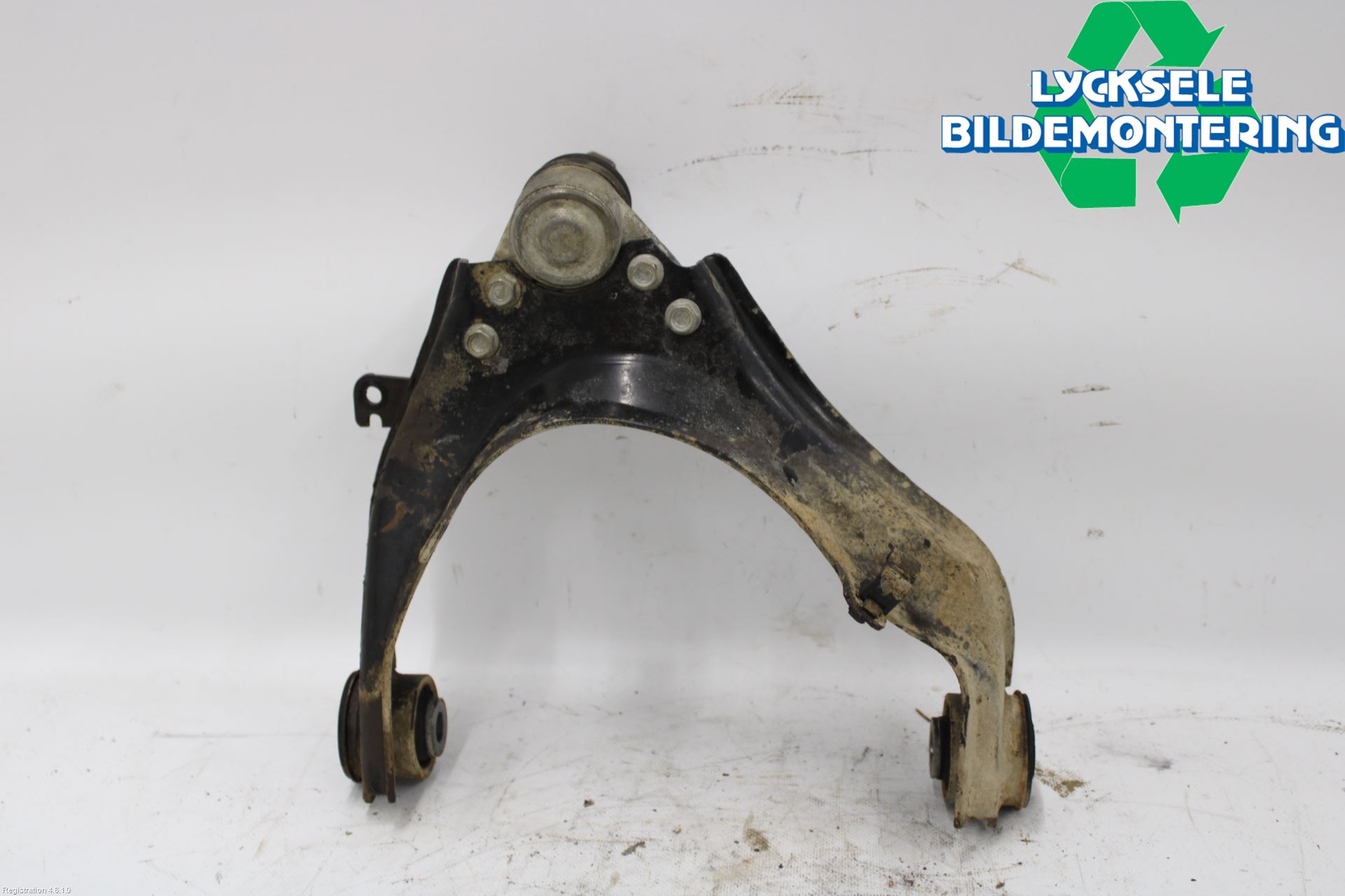 Isuzu D-MAX Bärarm Fram Undre Hö