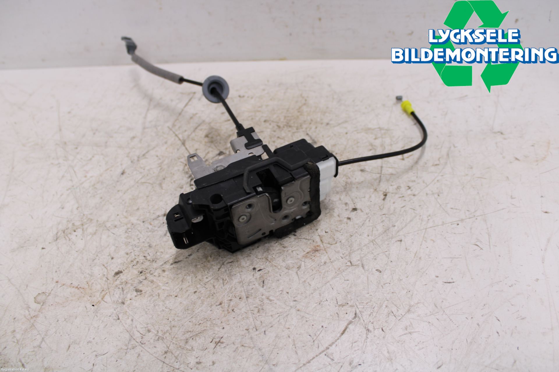 Volvo V90 17->> Låskista-Dörrlås