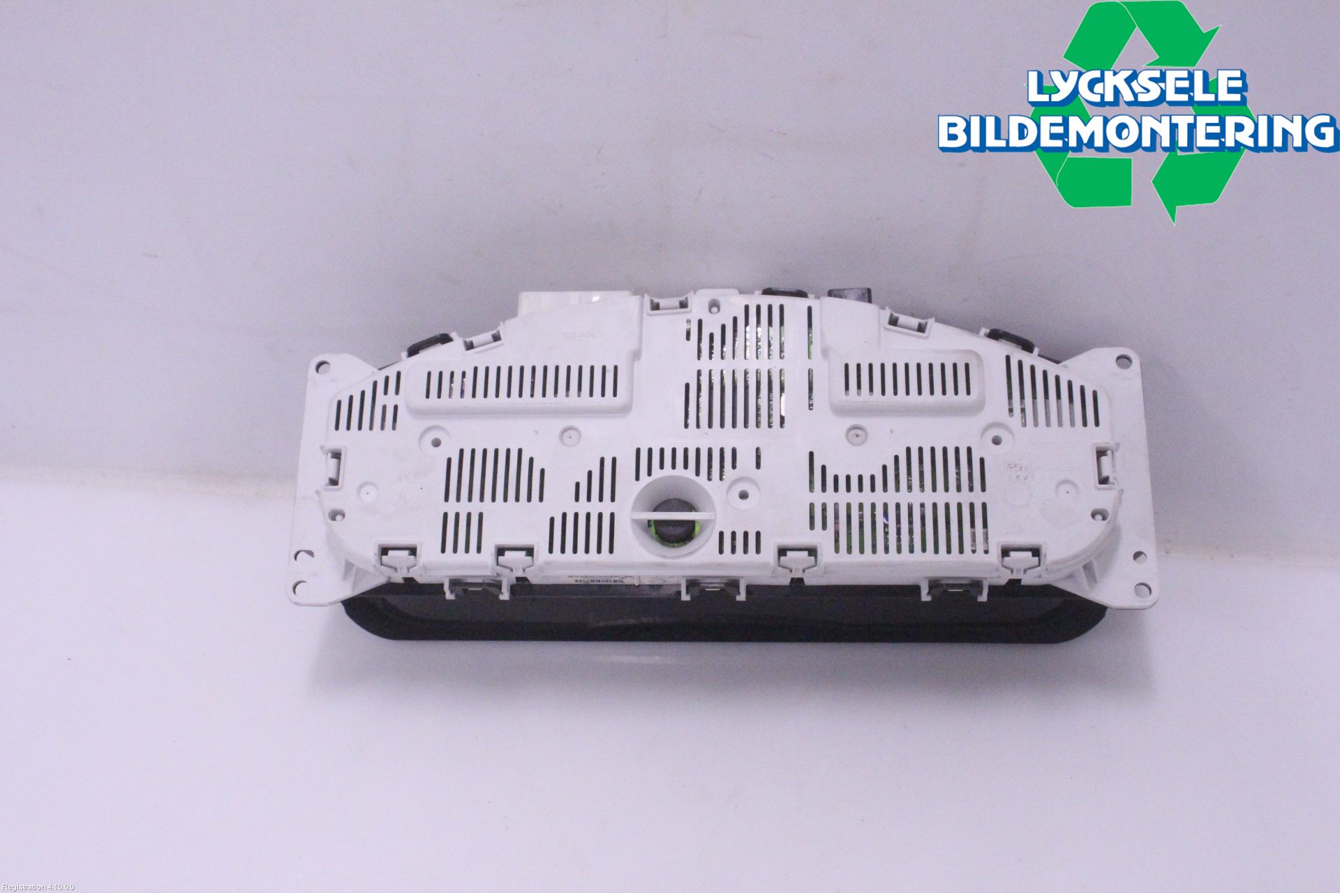 Nissan NAVARA 05-16 Instrument Komb