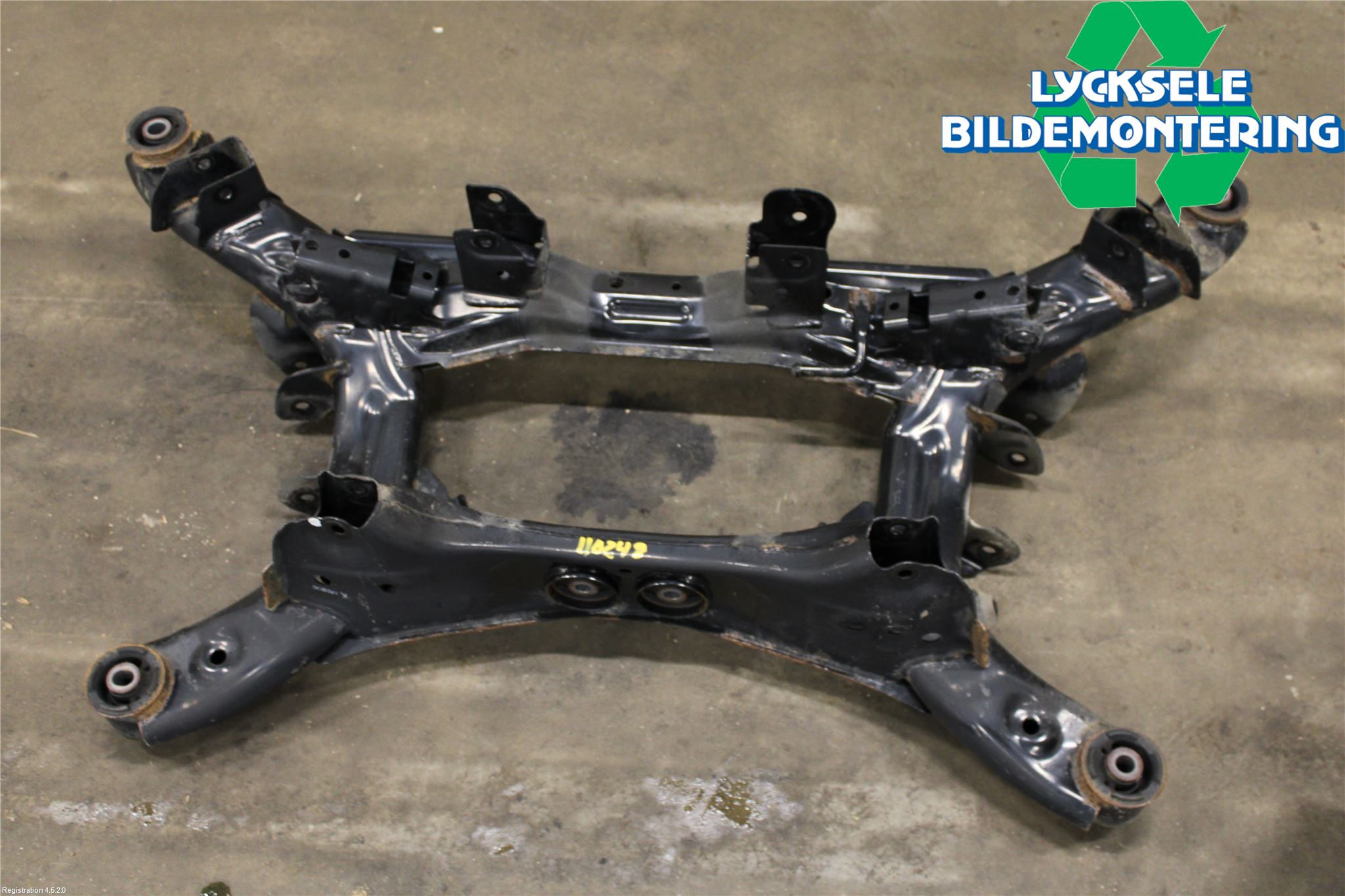 Subaru OUTBACK 21- Bakaxelbalk