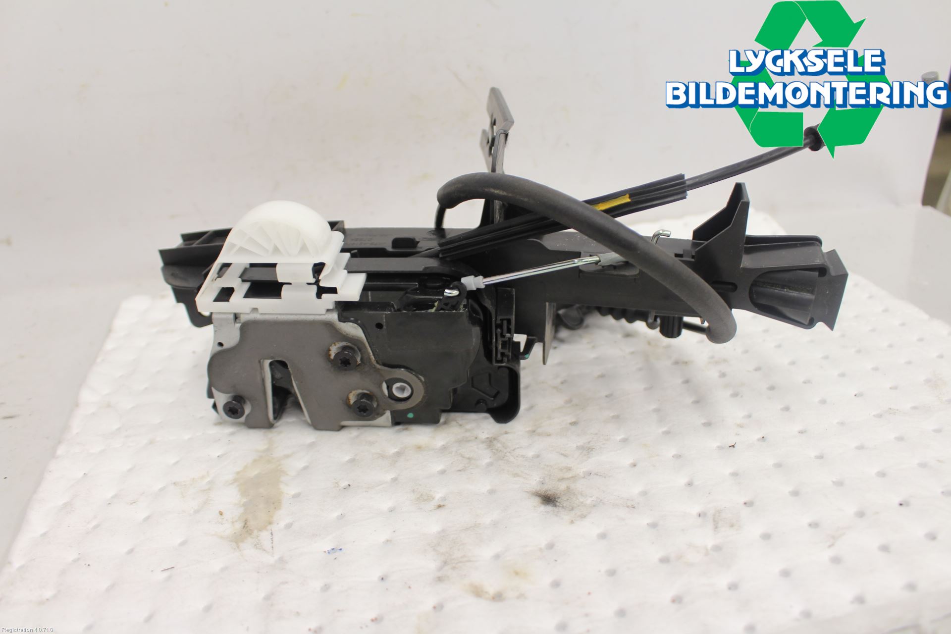 Ford FOCUS 19- Låskista-Dörrlås