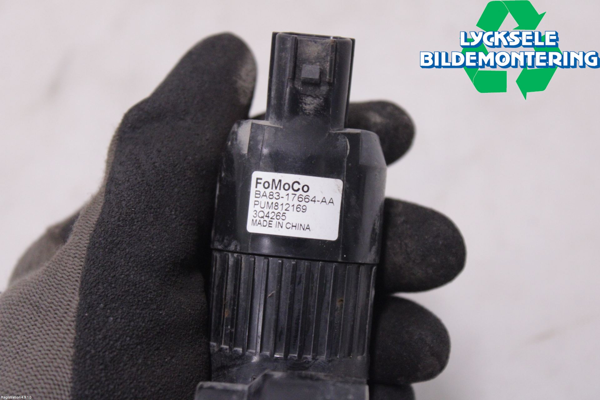 Ford MONDEO 15-22 Spolarpump Vindruta