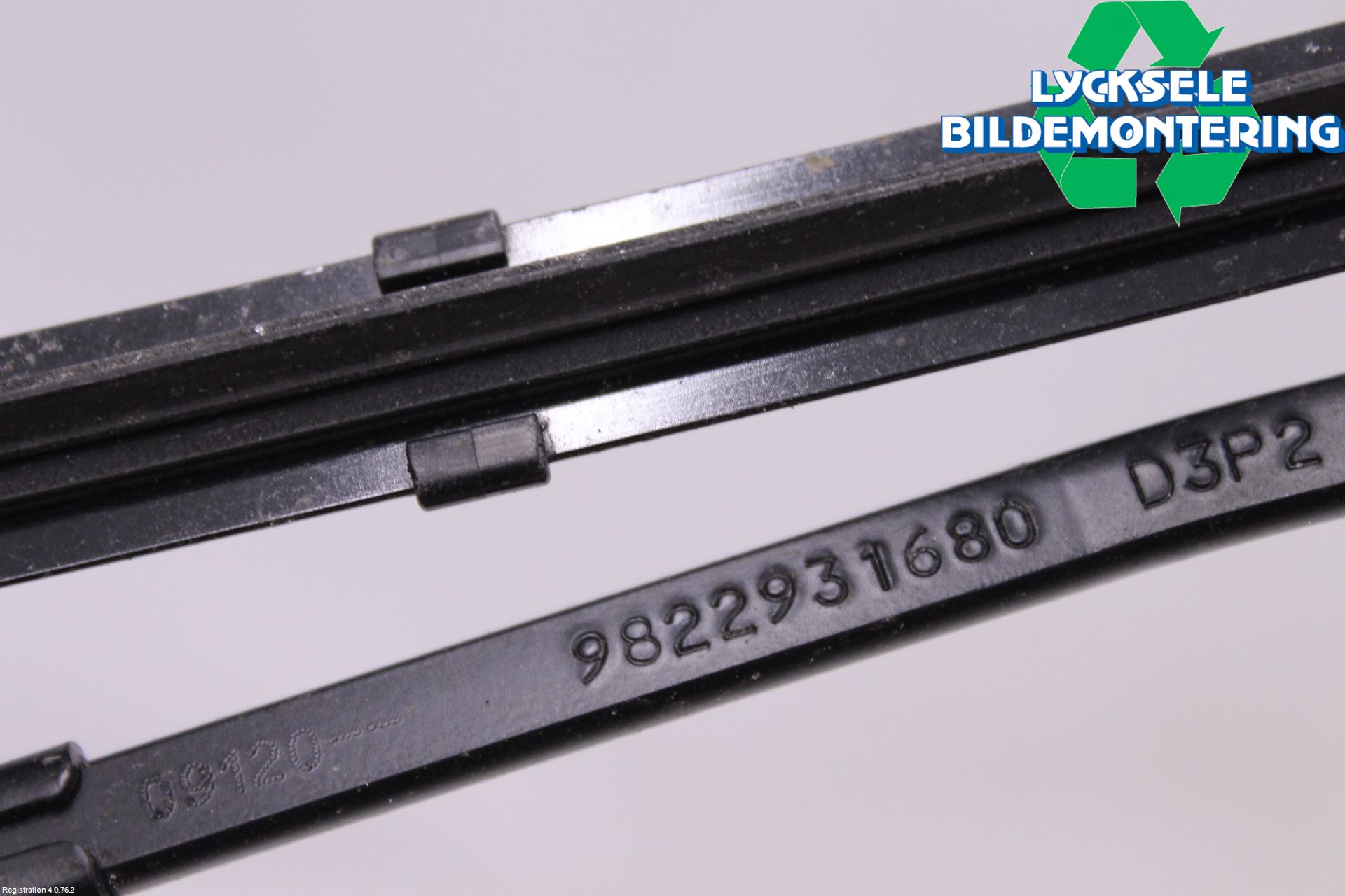 Peugeot 2008/E-2008 20- Torkararm Armar Vindruta