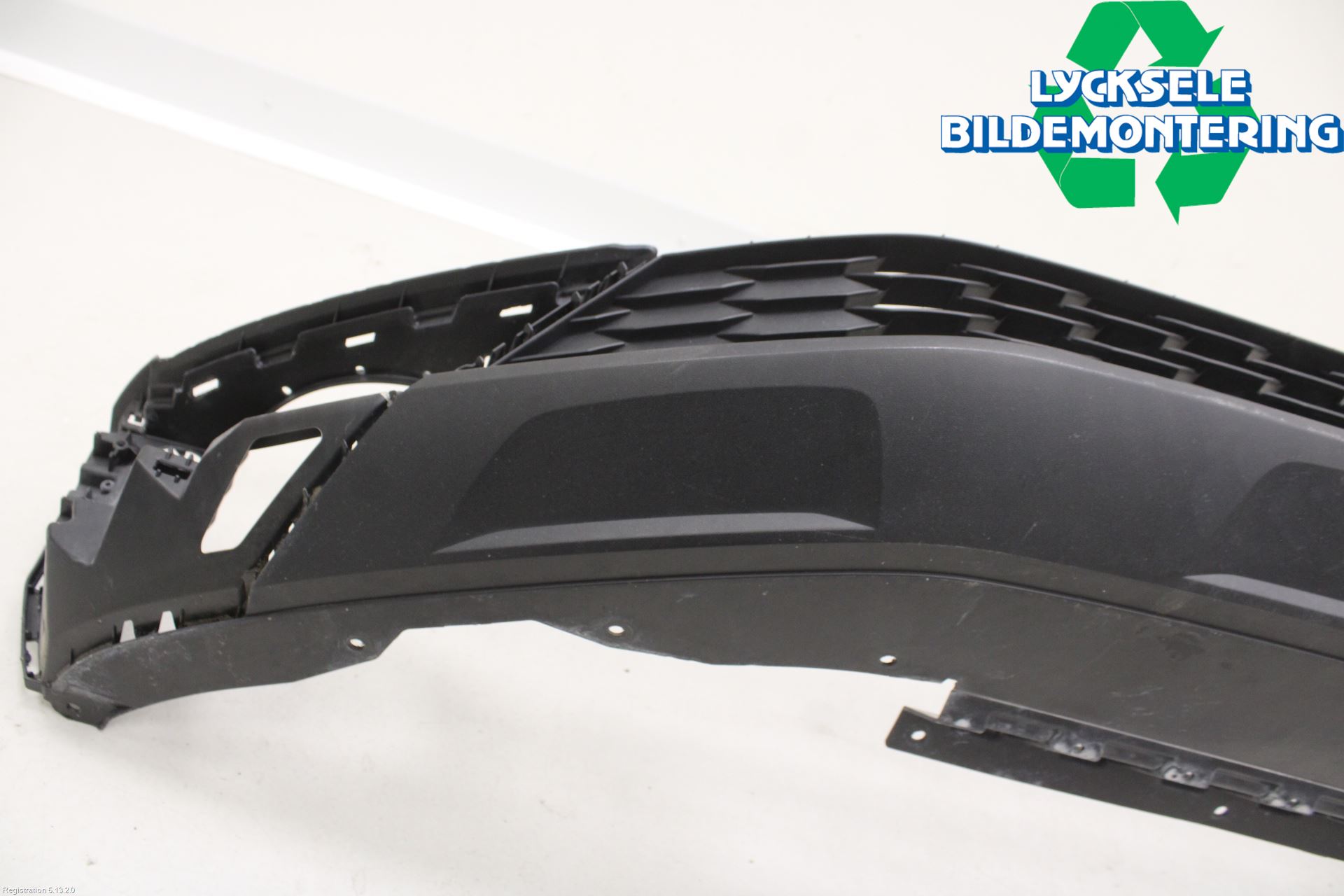 Volkswagen VW TIGUAN 16-24 Spoiler Fram