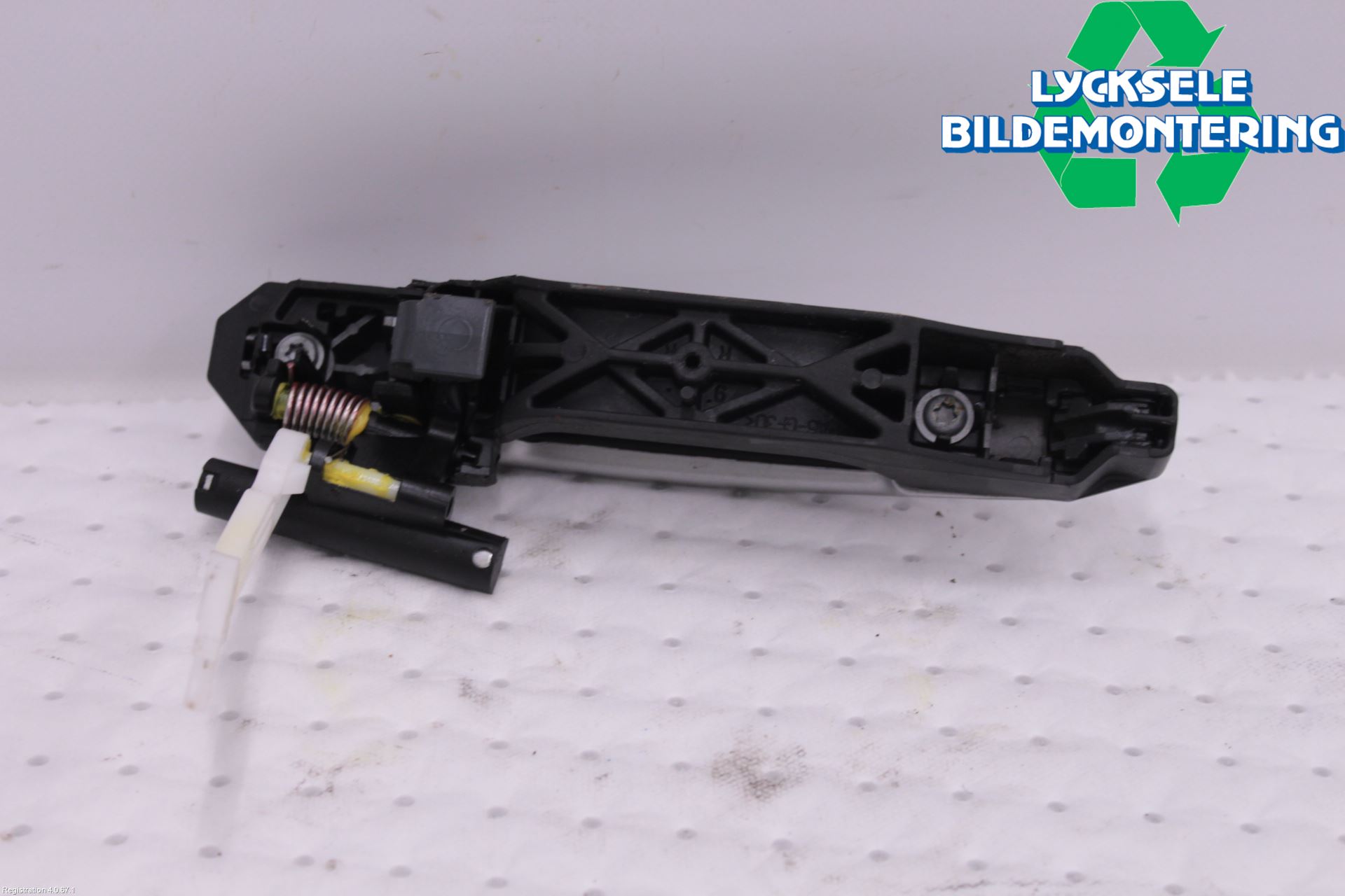 Suzuki GRAND VITARA II 06-14 Dörrhandtag Yttre Hö