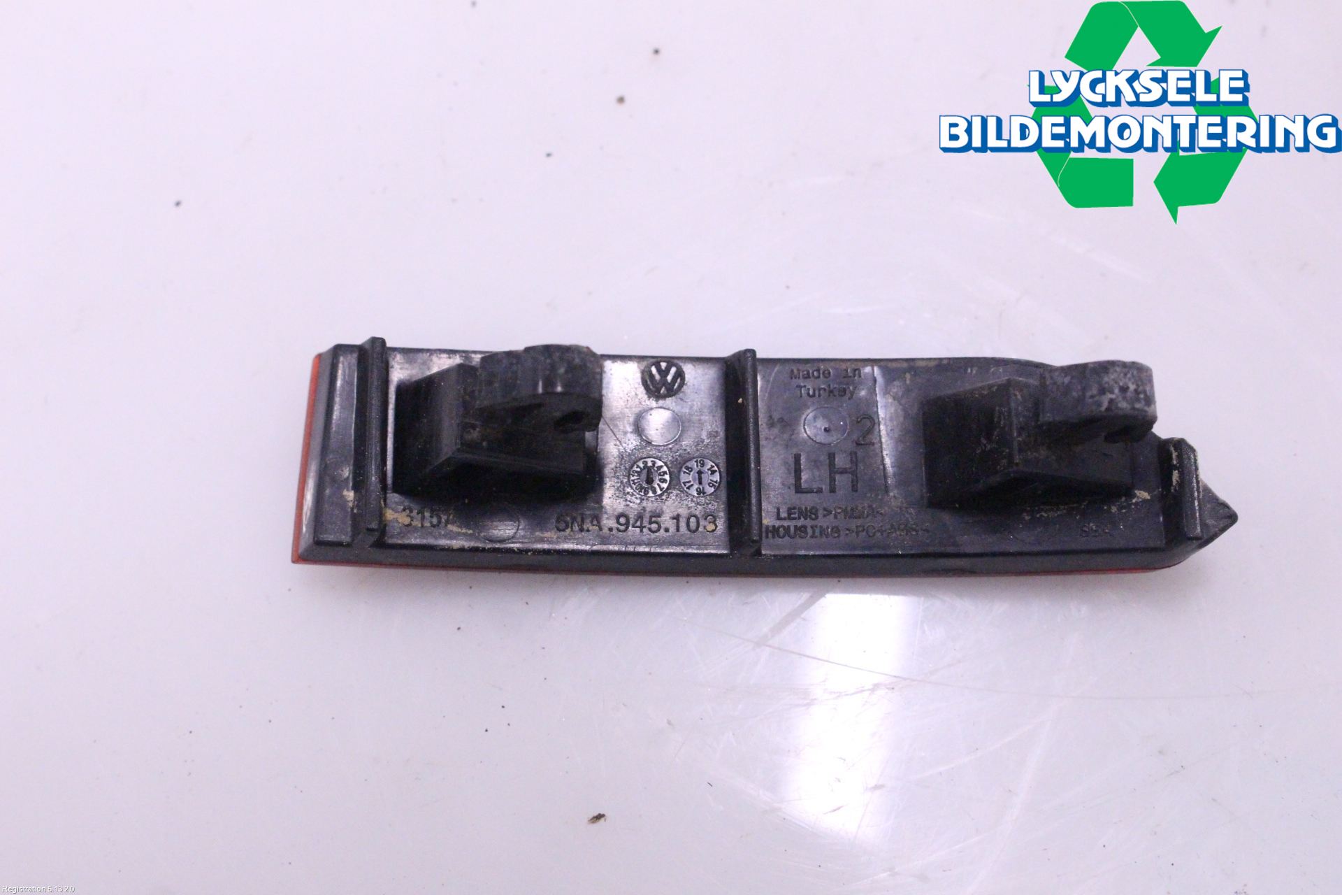 Volkswagen VW TIGUAN 16-24 Dimljus/Reflex Bak