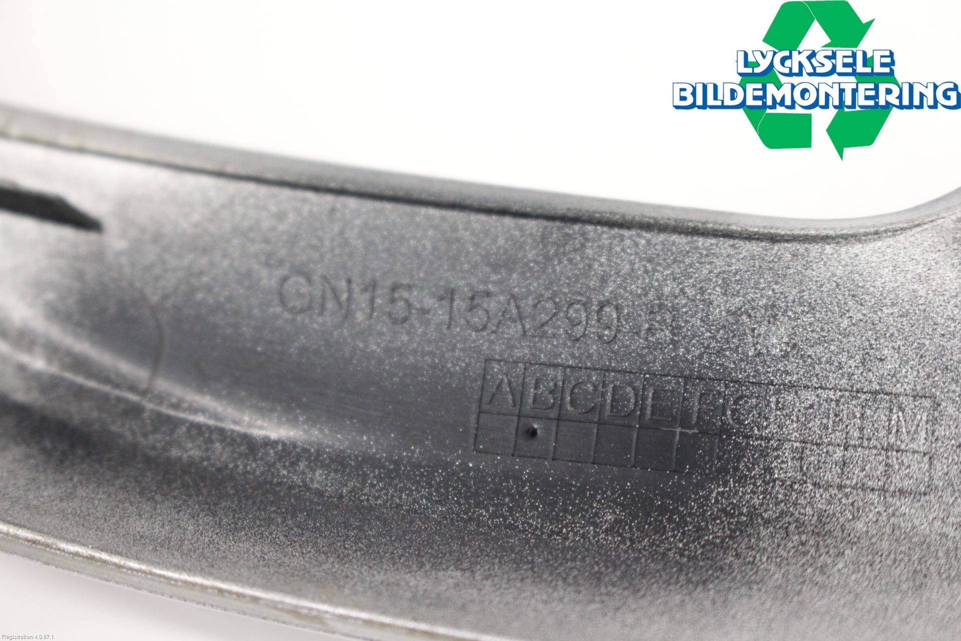 Ford ECOSPORT 17- Dimljussarg Fram