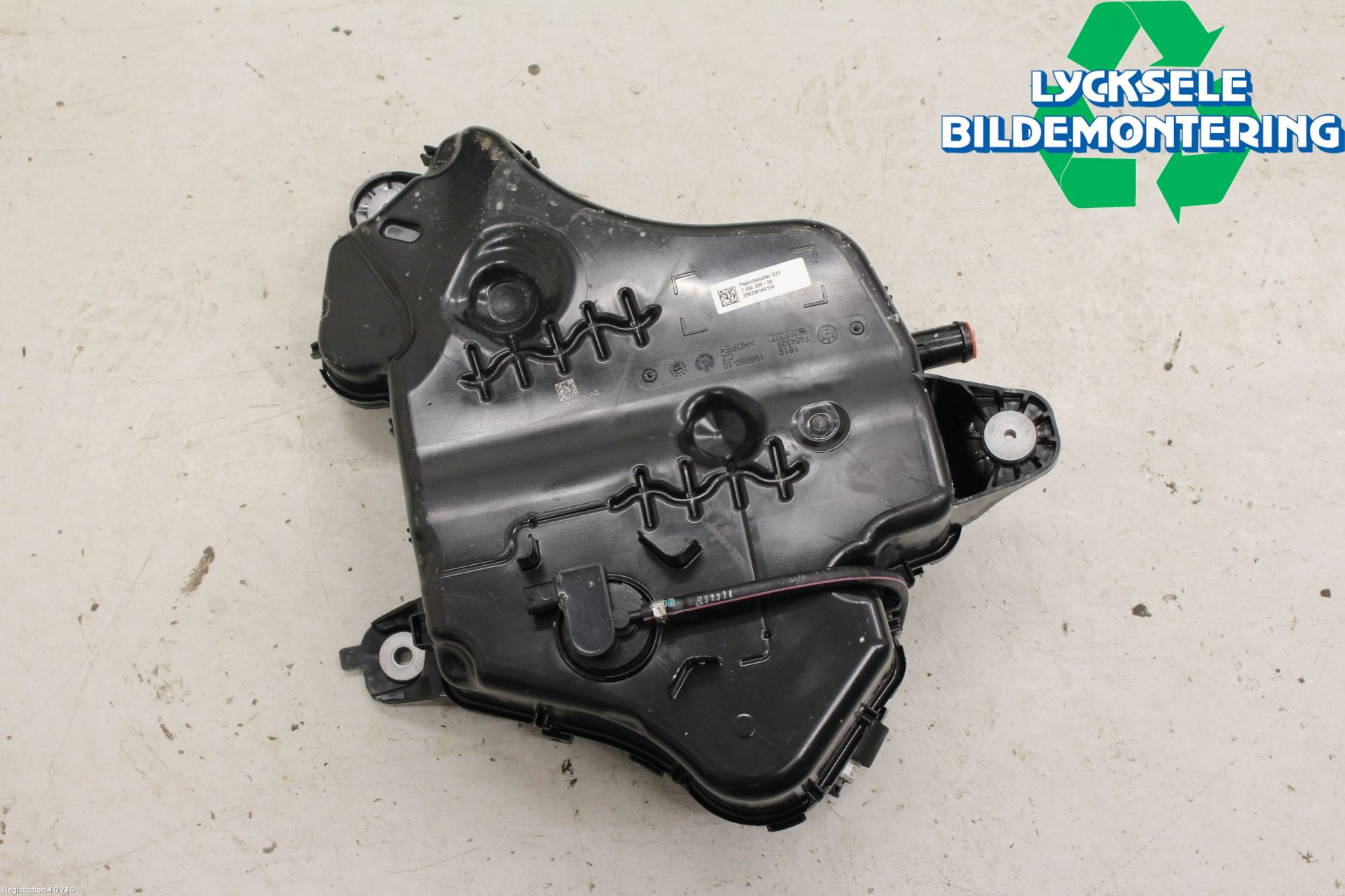 BMW 3 G20/G21/G80/G81 19- Adblue Tank