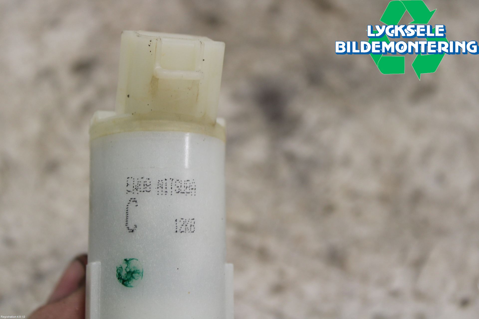 Suzuki SX4 S-CROSS 22- Spolarpump Baklucka