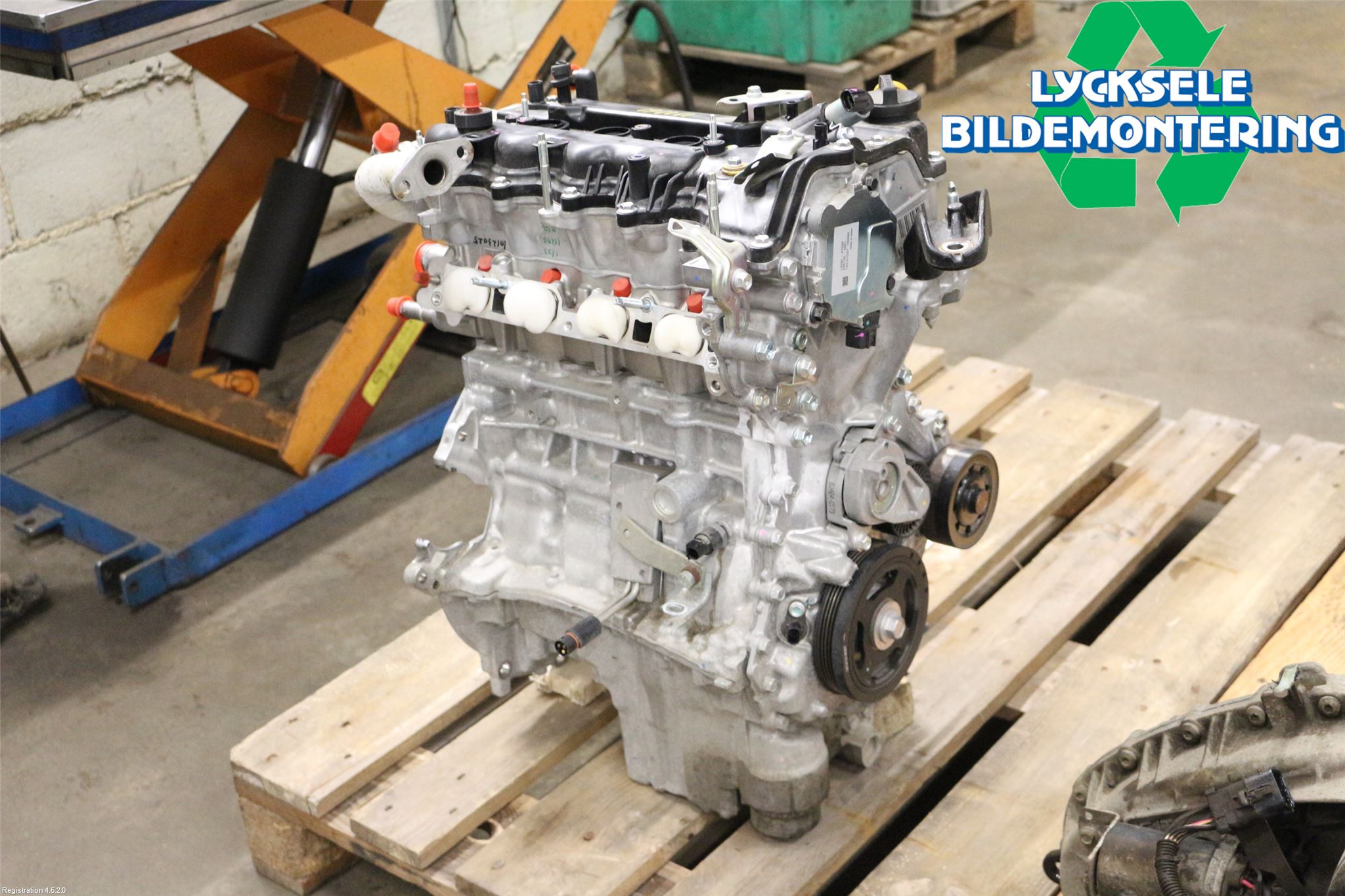 Toyota YARIS XP130 15-20 Motor Bensin