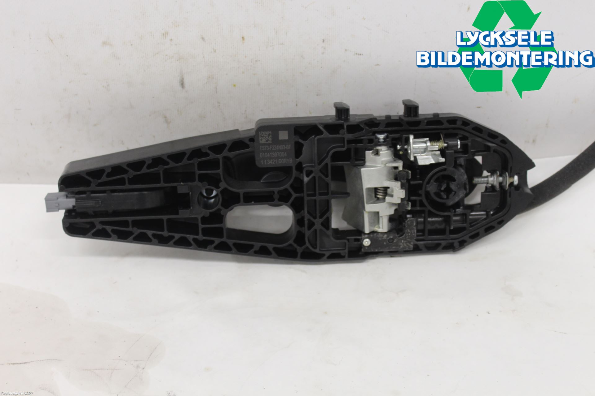 Ford MONDEO 15-22 Dörrhandtag Yttre Vä