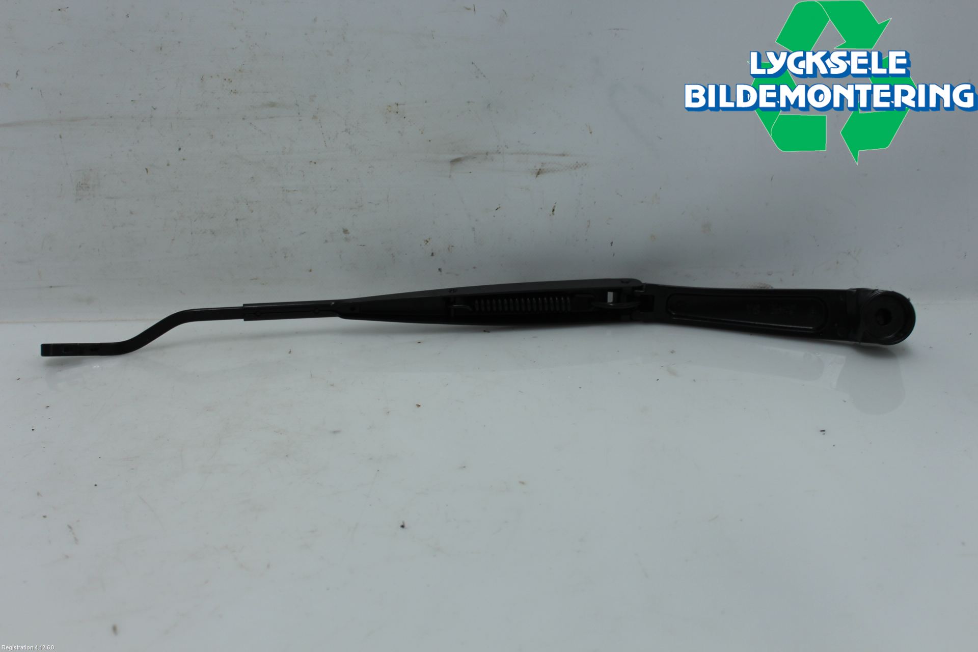 Kia STONIC 18->> Torkararm Armar Vindruta