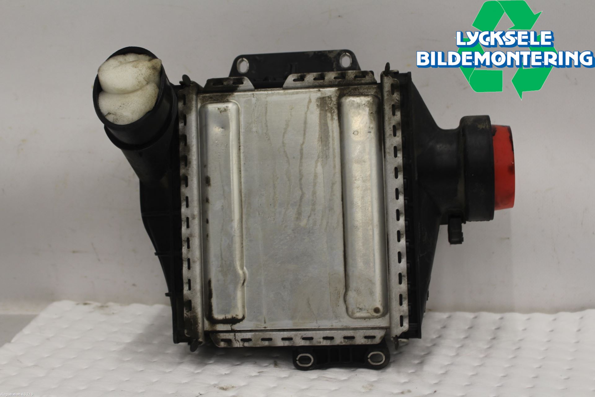 Mercedes-Benz MB C-KLASS (W205) 14-21 Laddluft-Intercooler Kyl