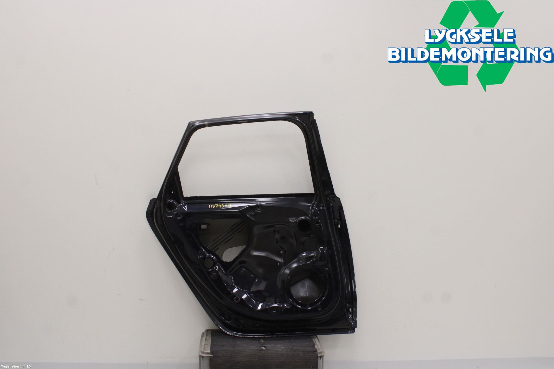 Audi A6 ALLROAD 12-18 Dörr Bak Vänster