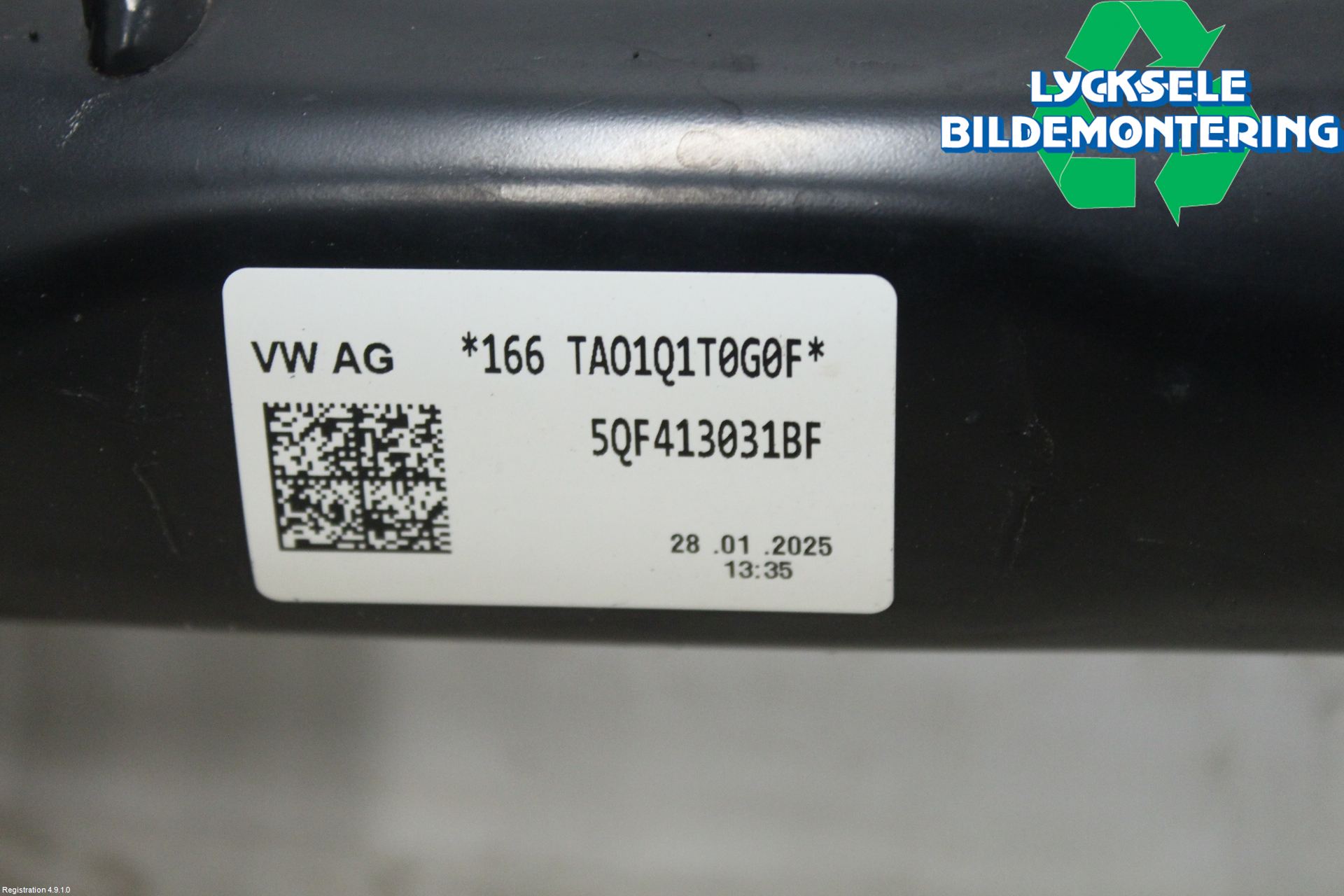 Audi Q3 F3 19- Fjäderben Fram Höger