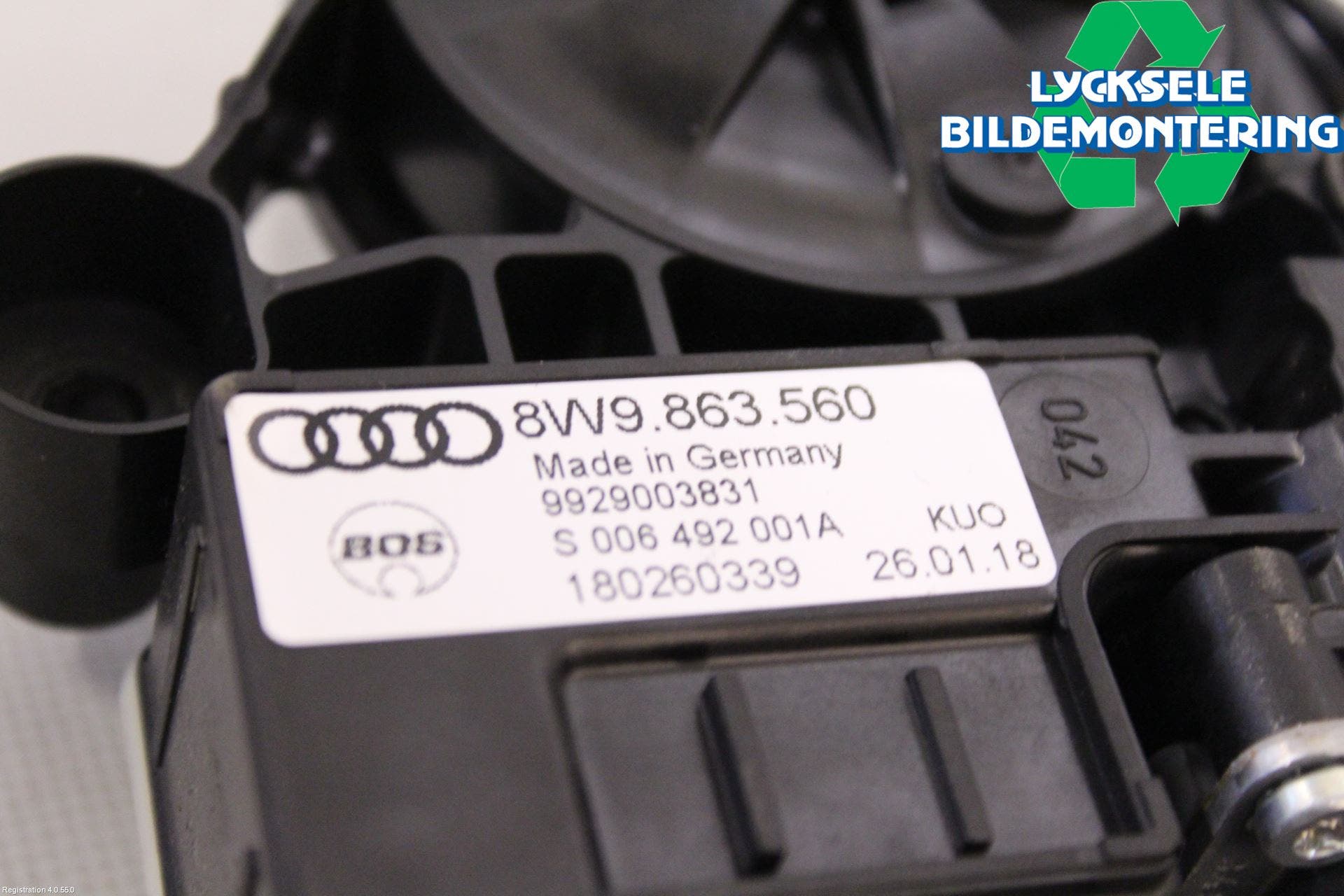 Audi A4/S4 B9 16-19 Insynskydd