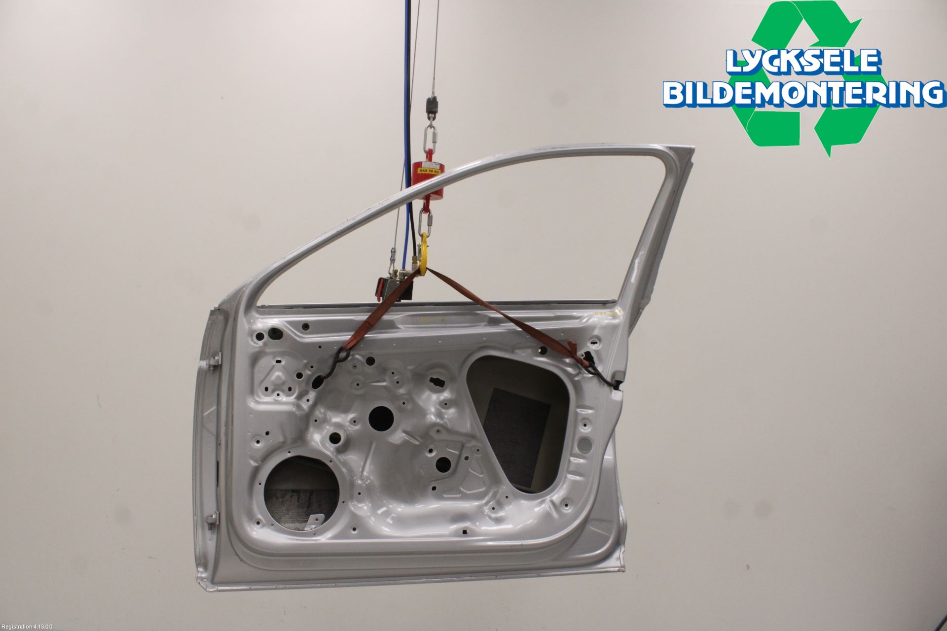 Volkswagen VW PASSAT 15-19 Dörr Fram Höger
