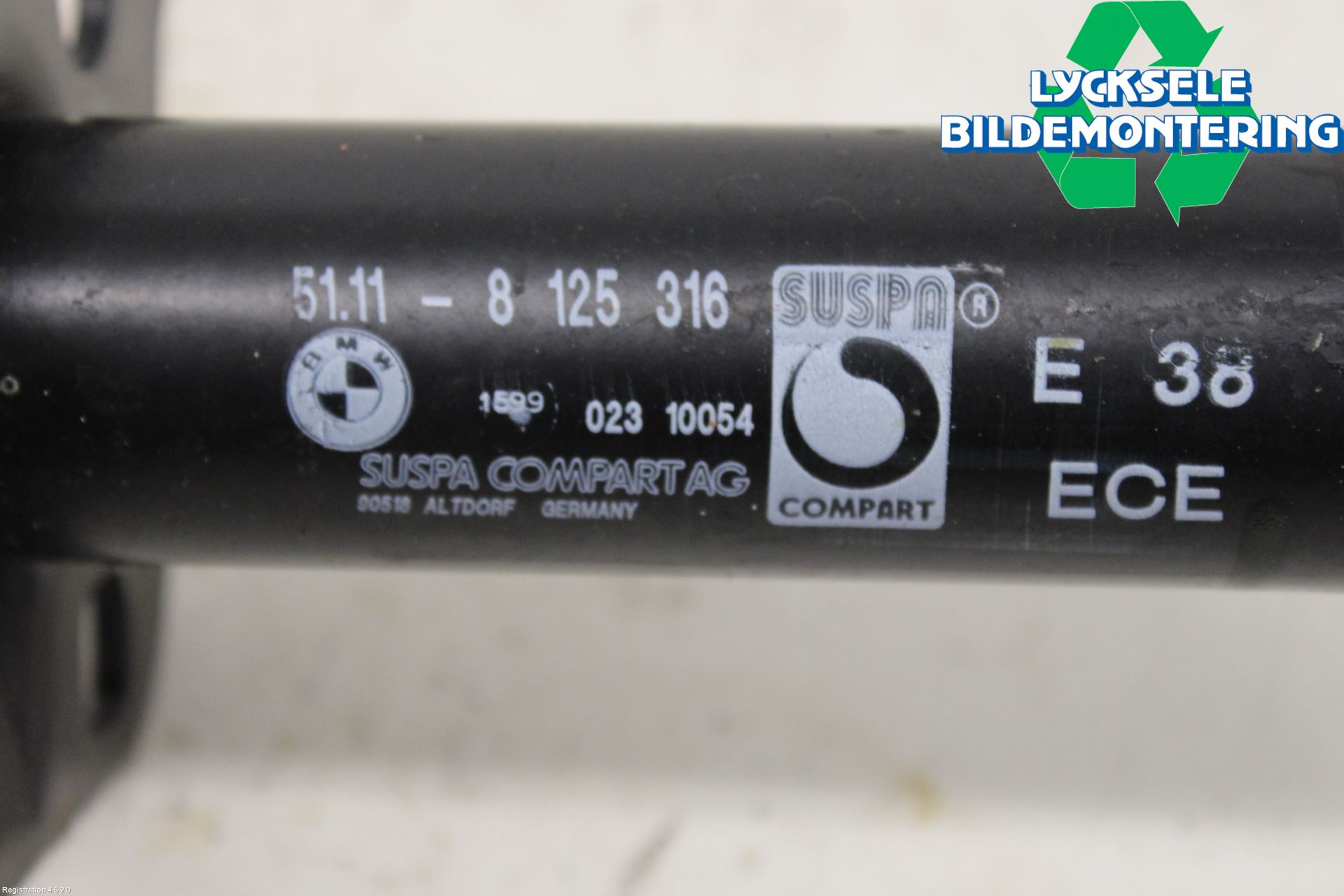 BMW 7 E38      93-01 Stötfångarbärjärn Fram