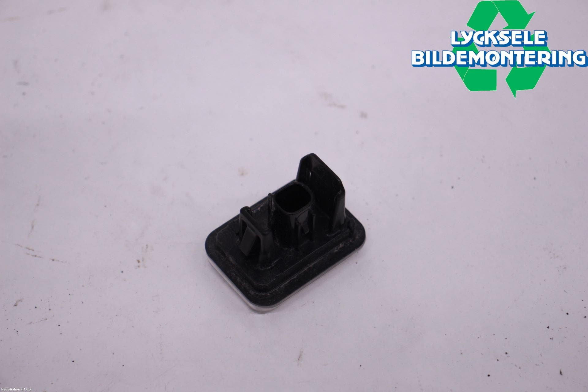 Mazda CX-60 22- Skylt Belysning