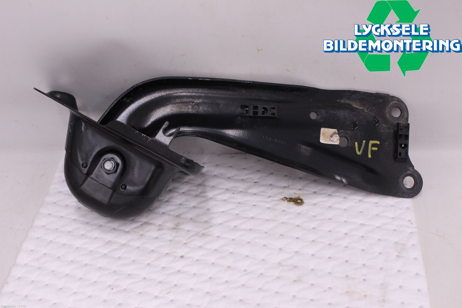 Audi A3/S3 8Y 21- Bärarm Bak Vänster