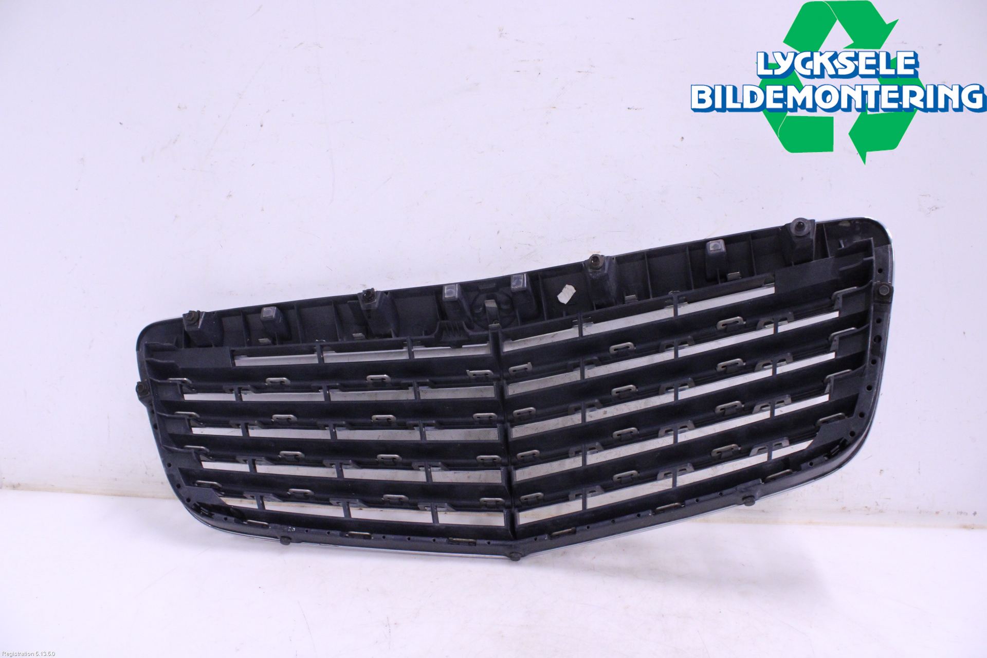 Mercedes-Benz MB E-KLASS (W211) 02-09 Grill Komp