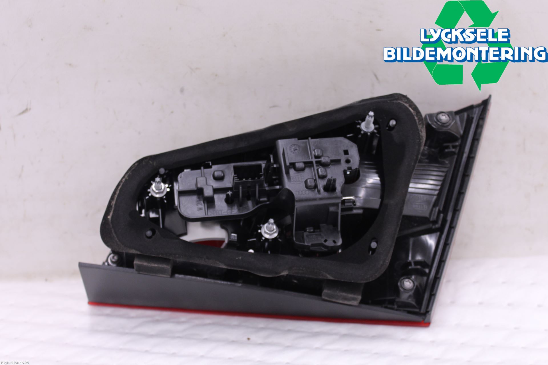 Audi A3/S3 8V 13-20 Bakljus Lucka Vä