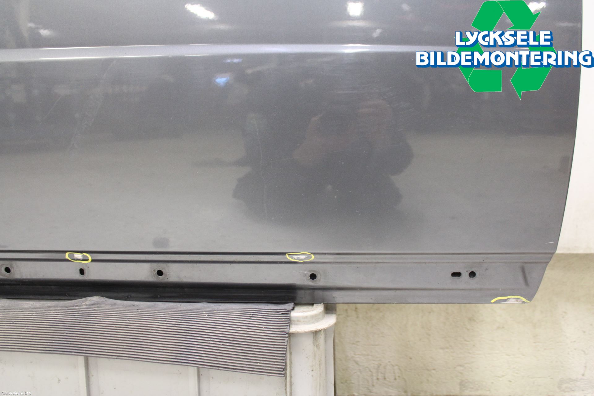 Volvo V70 08-13 Dörr Fram Höger