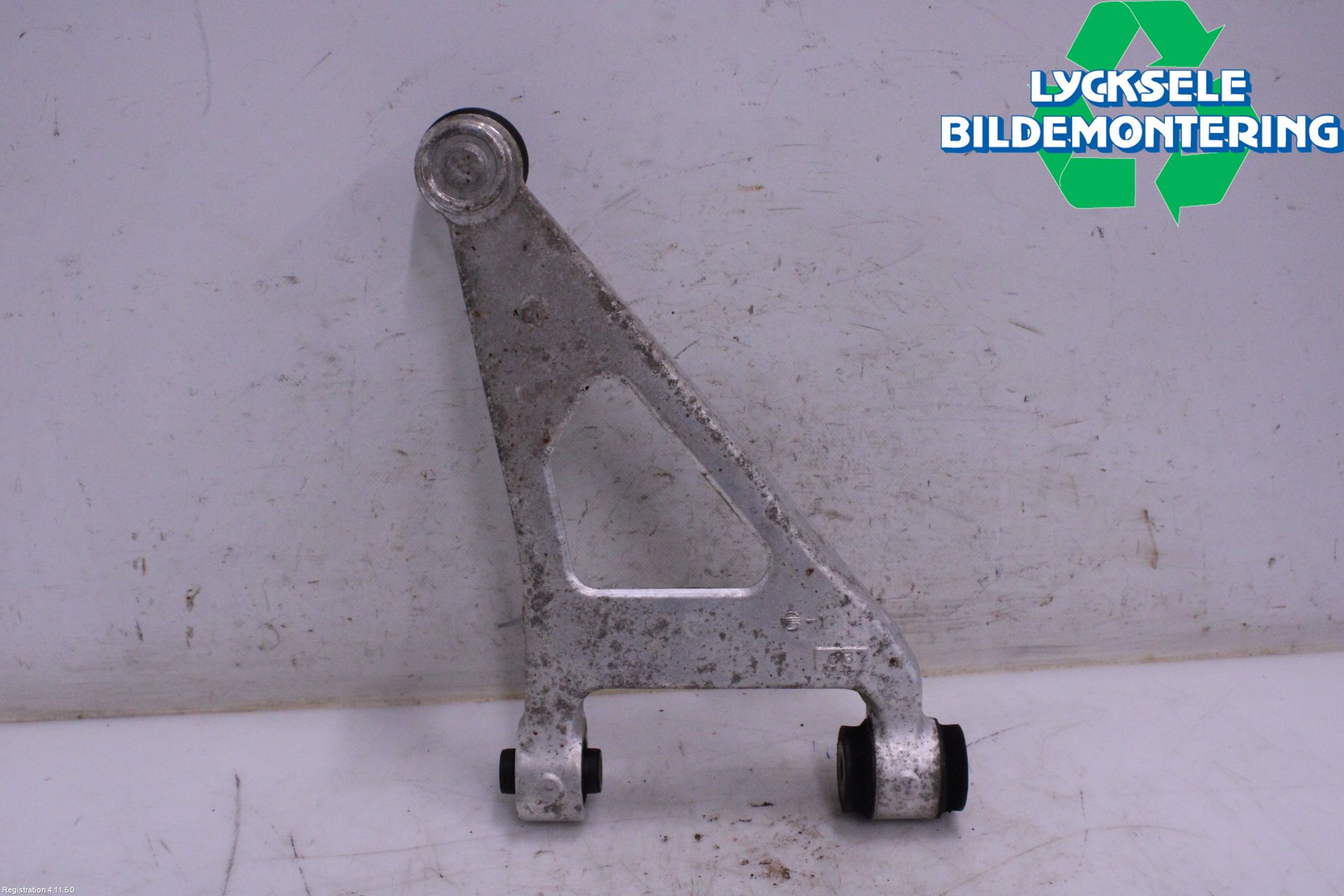 Subaru OUTBACK 21- Bärarm Bak Övre Höger