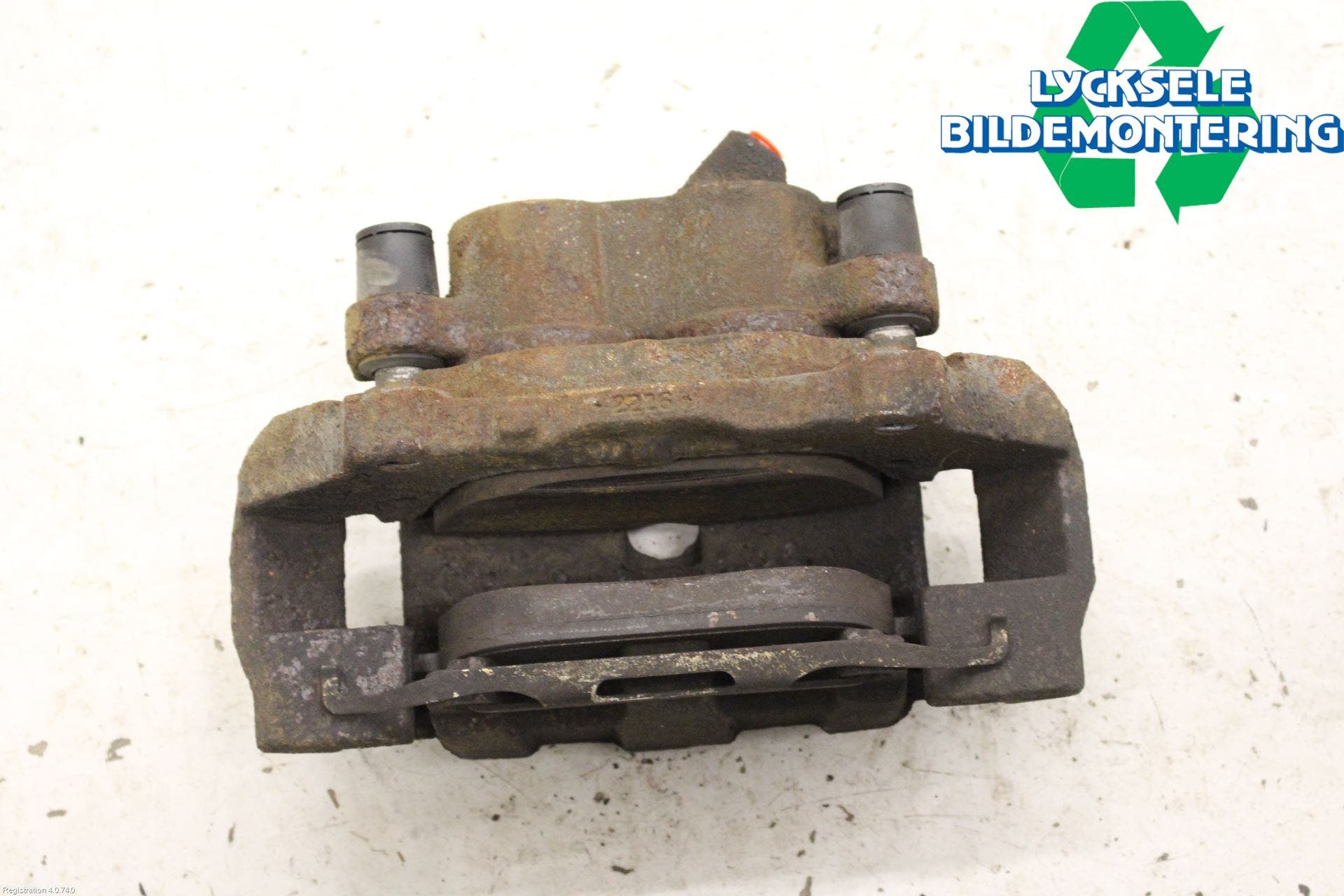 Volvo XC60 09-13 Bromsok Fram Höger