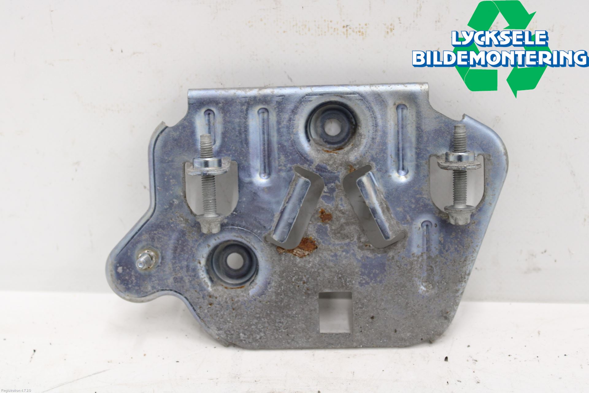 Mercedes-Benz MB C-KLASS (W205) 14-21 Bränslefilter-Hållare