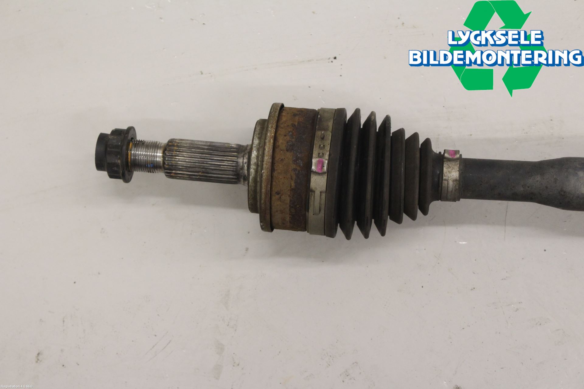 Toyota AURIS 13-19 Drivaxel Fram Höger