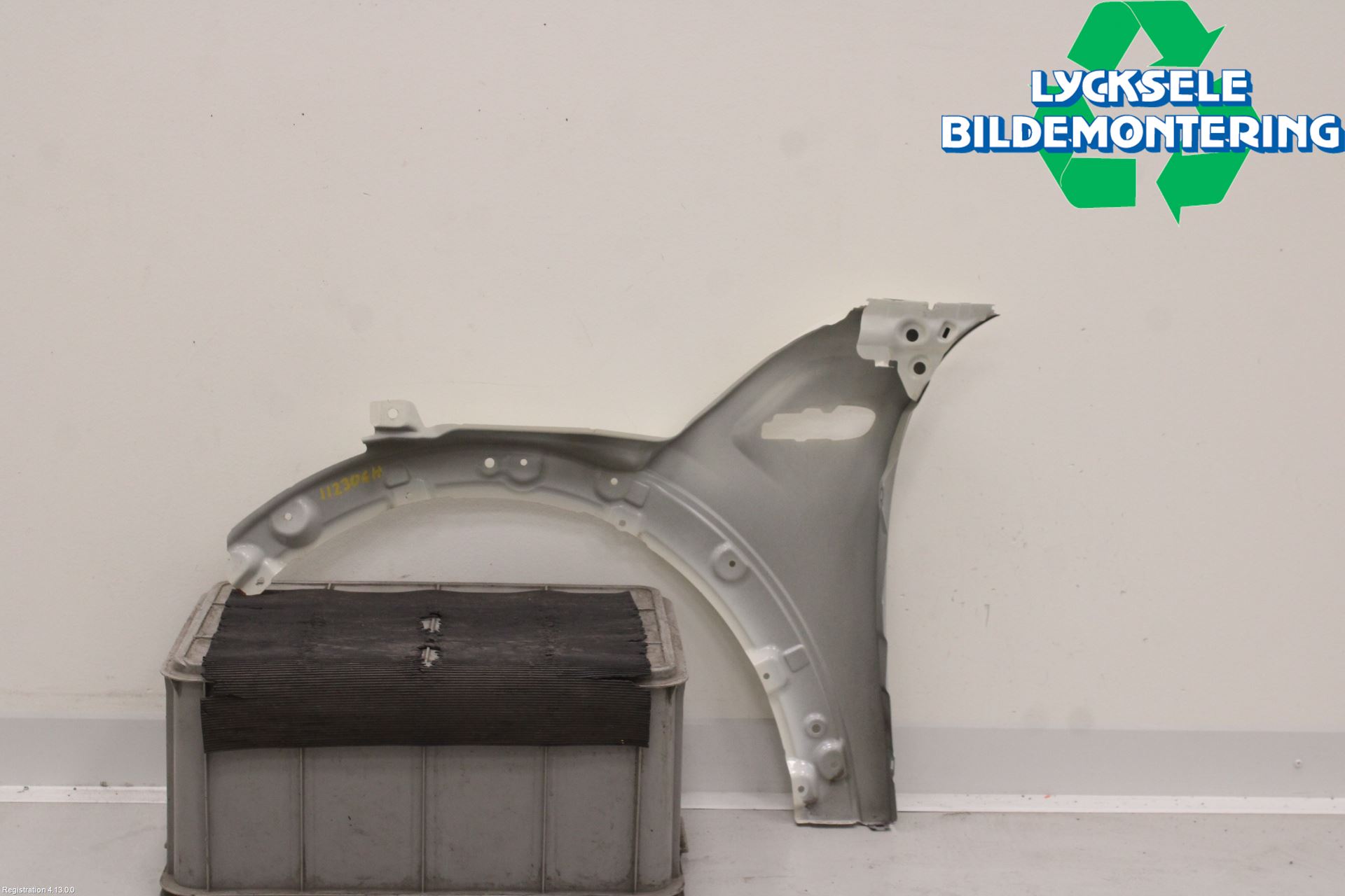 Mini ONE/COOPER 3DR F56 14-24 Skärm Fram Höger