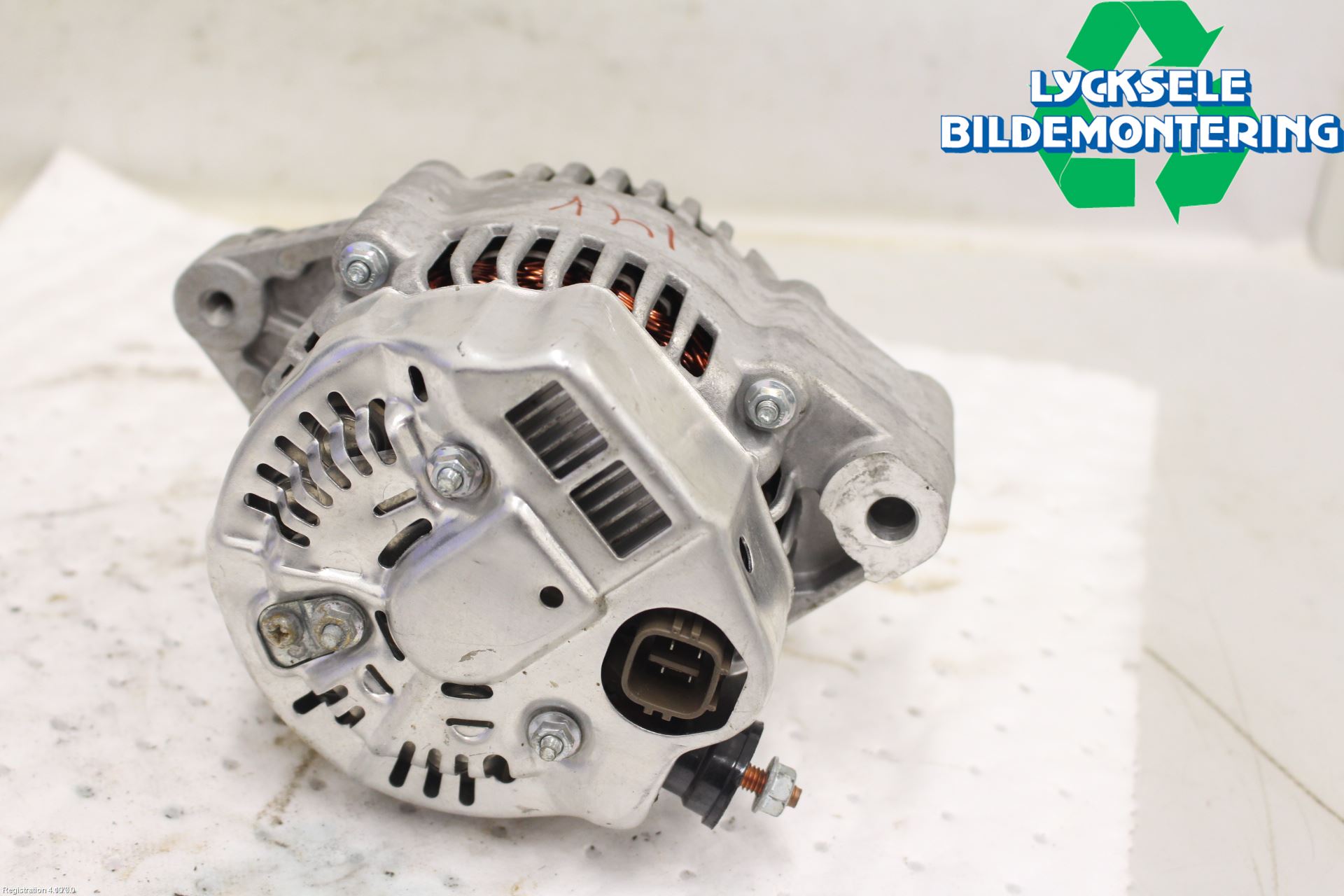 Toyota HILUX 05-16 Generator