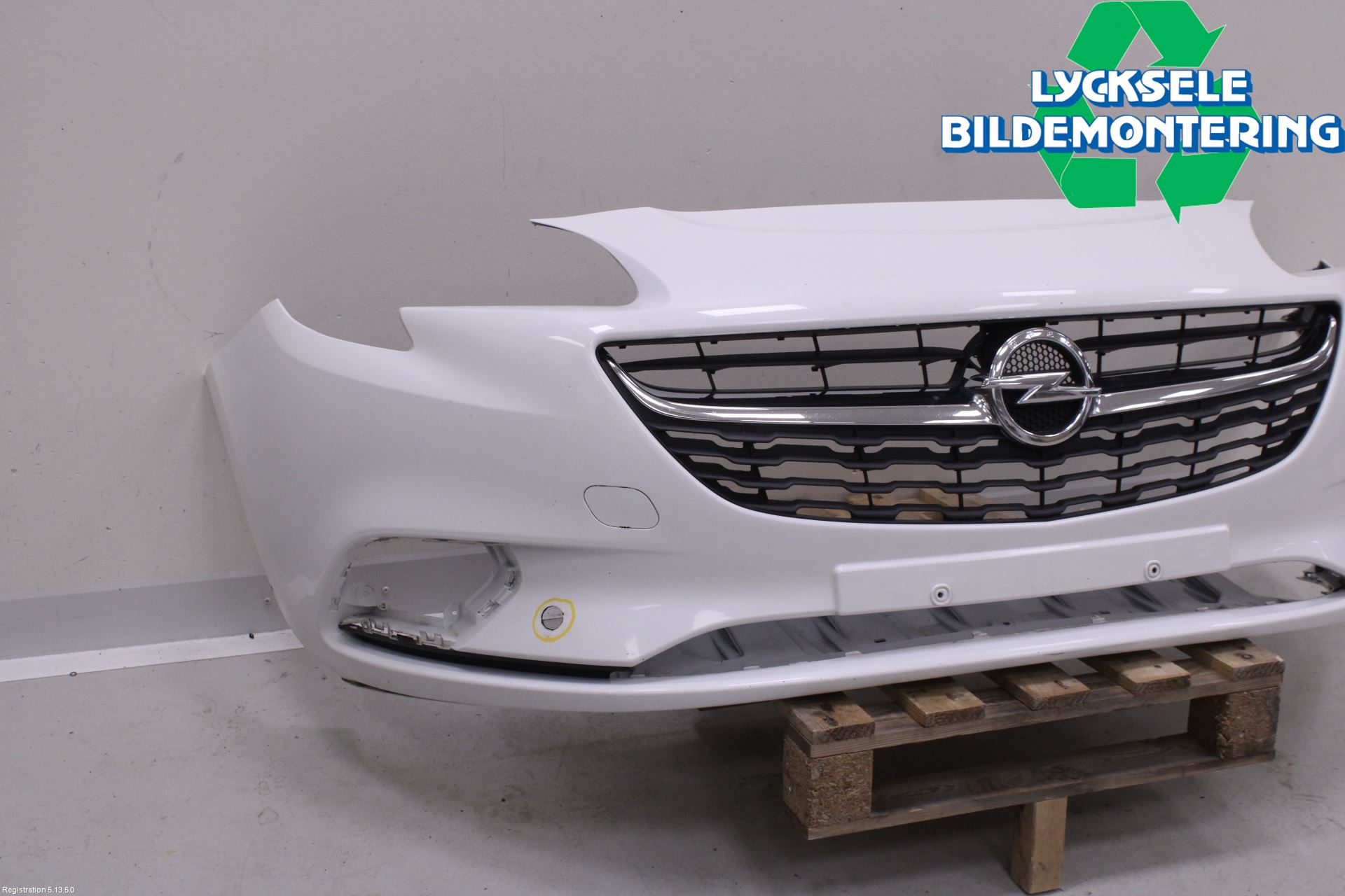 Opel CORSA E 15-19 Stötfångarbeklädnad Fram