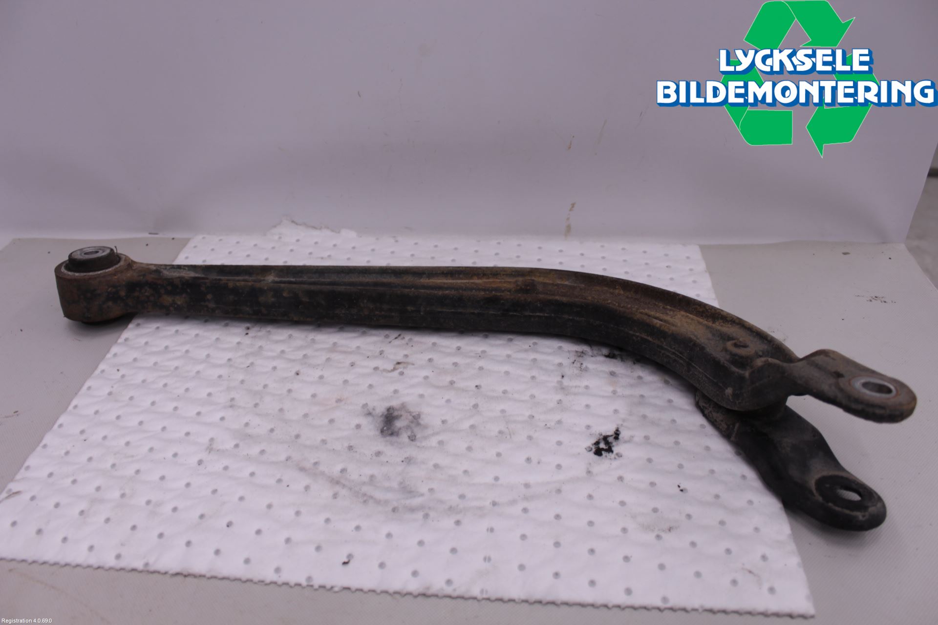 Opel COMBO D 12-18 Bärarm Bak Höger