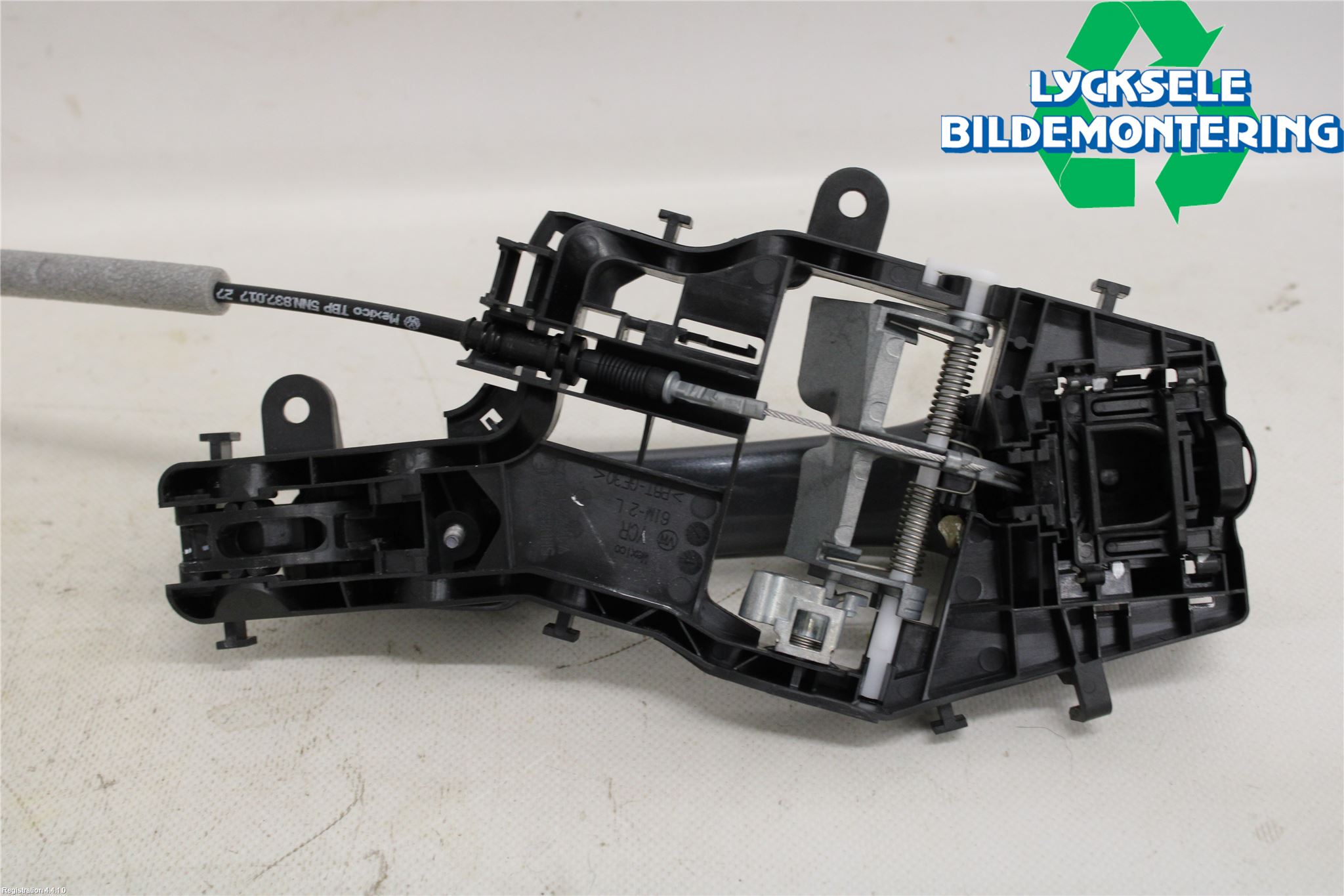 Volkswagen VW TIGUAN 16-24 Dörrhandtag Yttre Vä