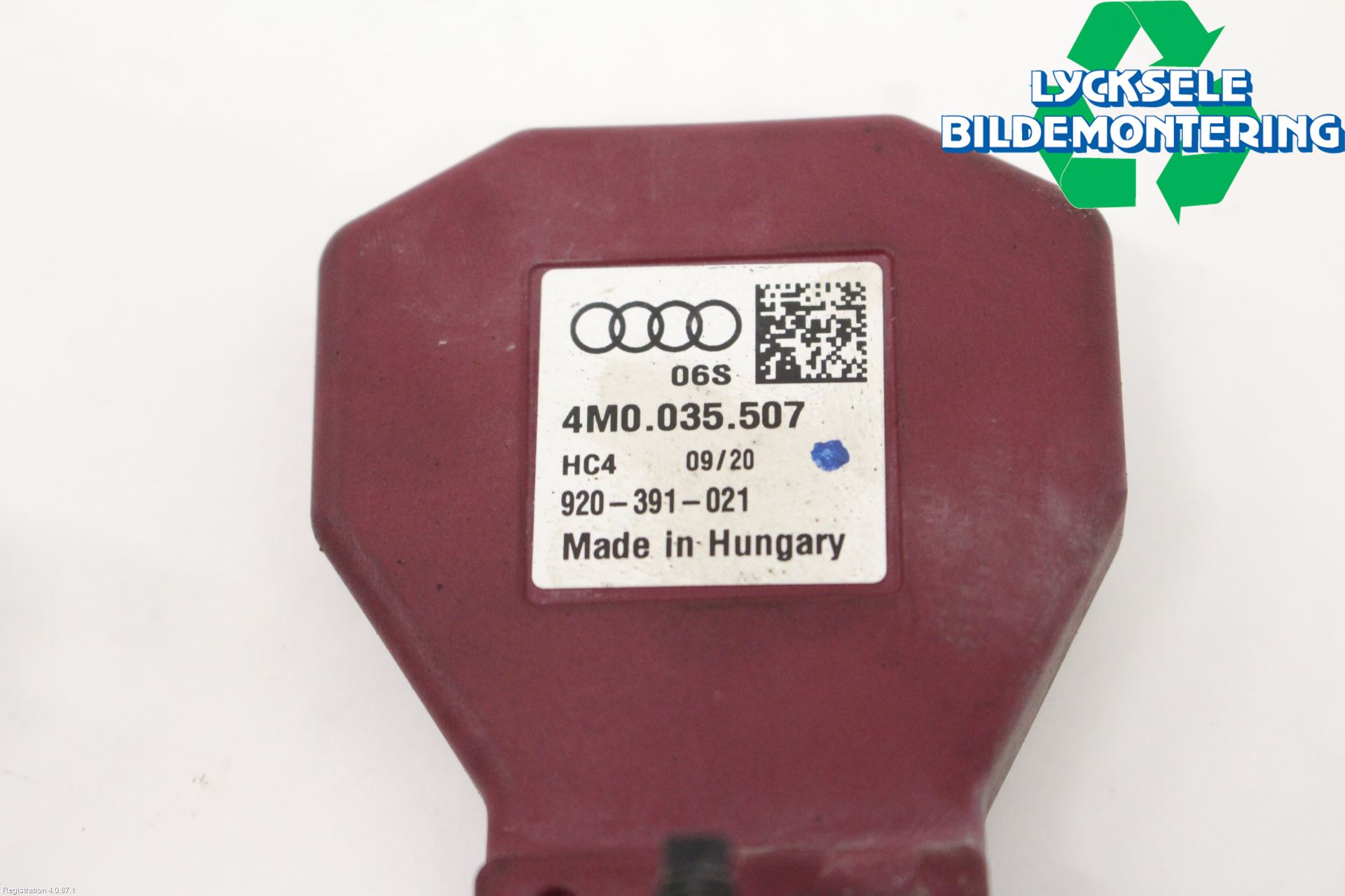 Audi A6 F2/C8 19- Antenn