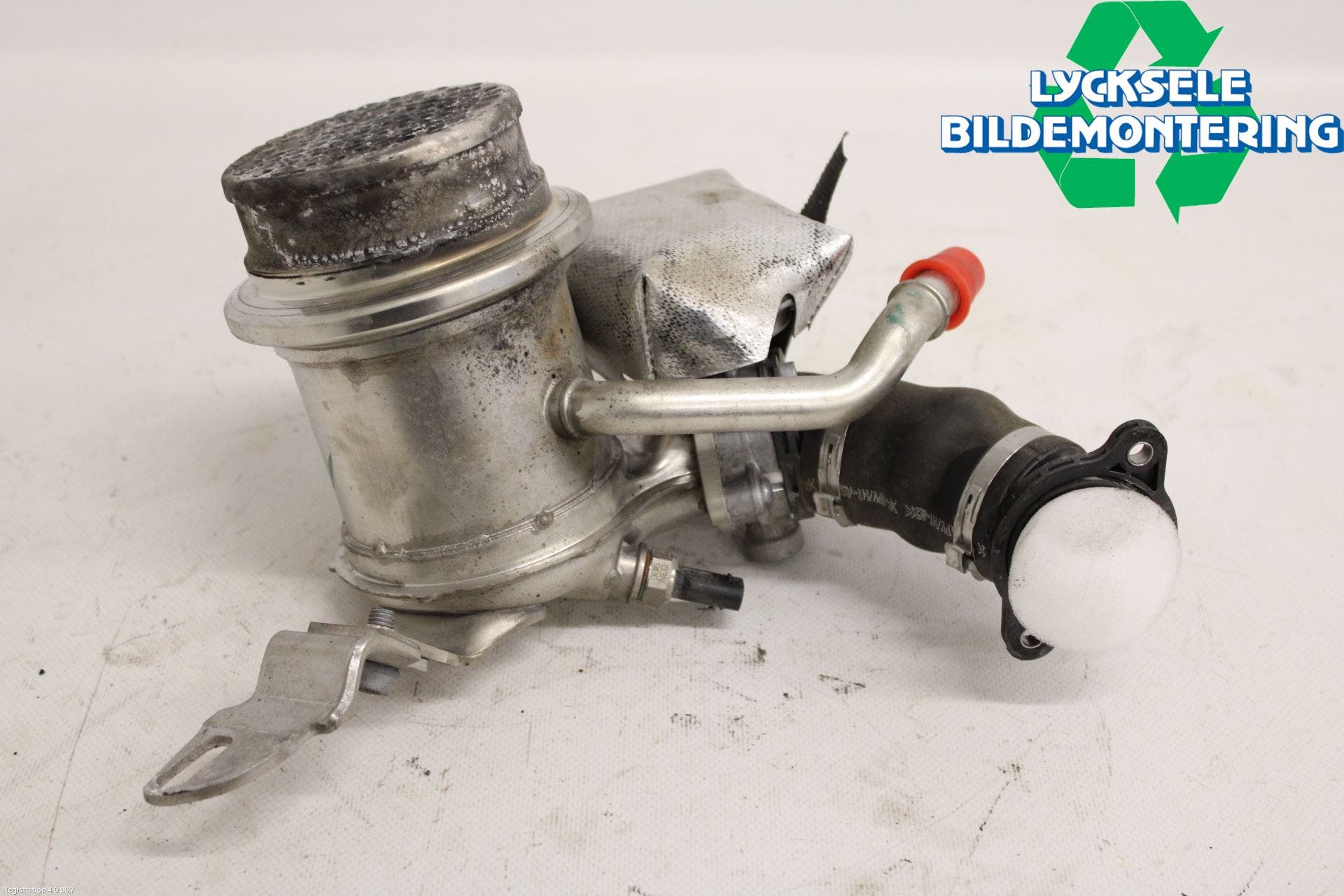 Volkswagen VW PASSAT 20-24 Avgaskylare