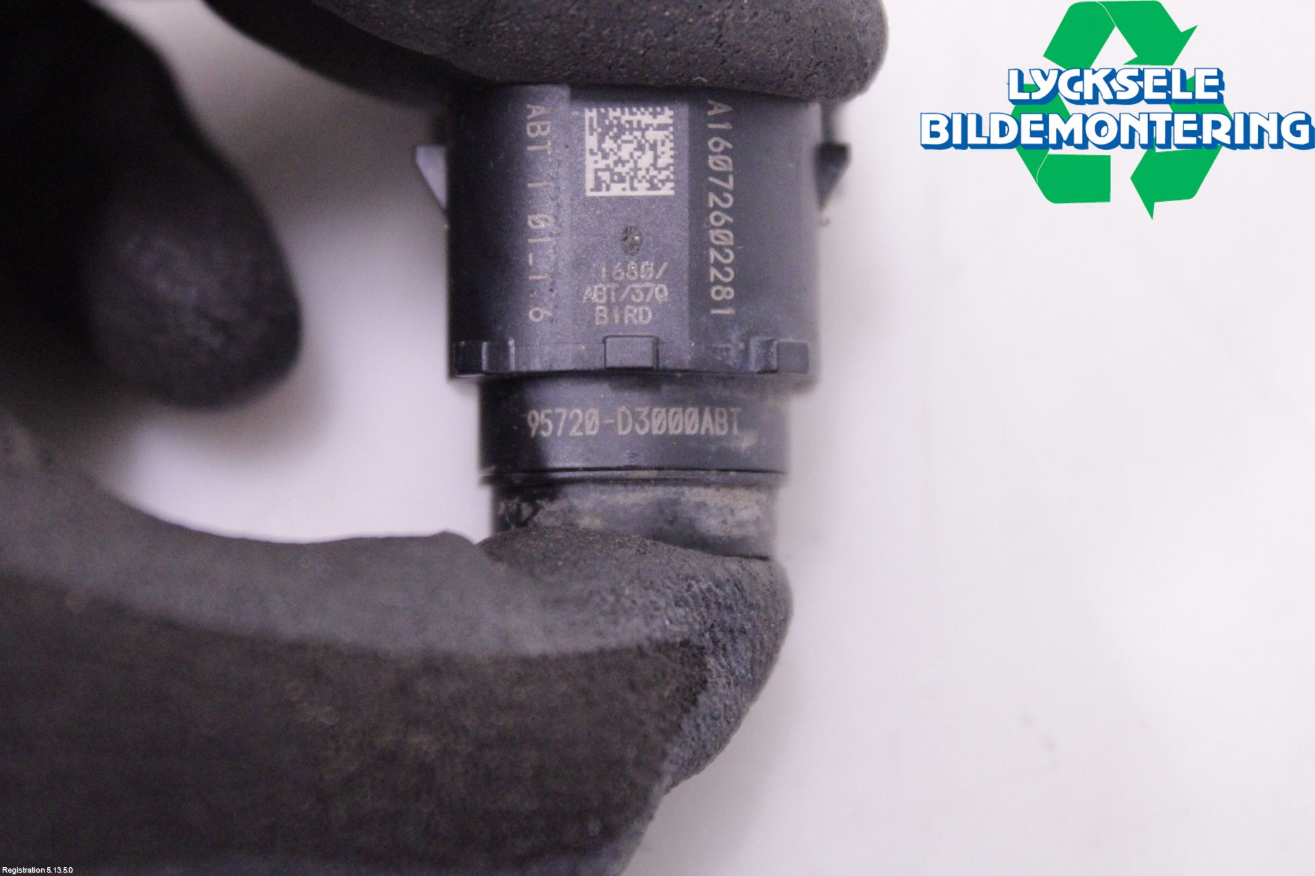 Kia OPTIMA 16-20 Parkeringshjälp Frontsensor