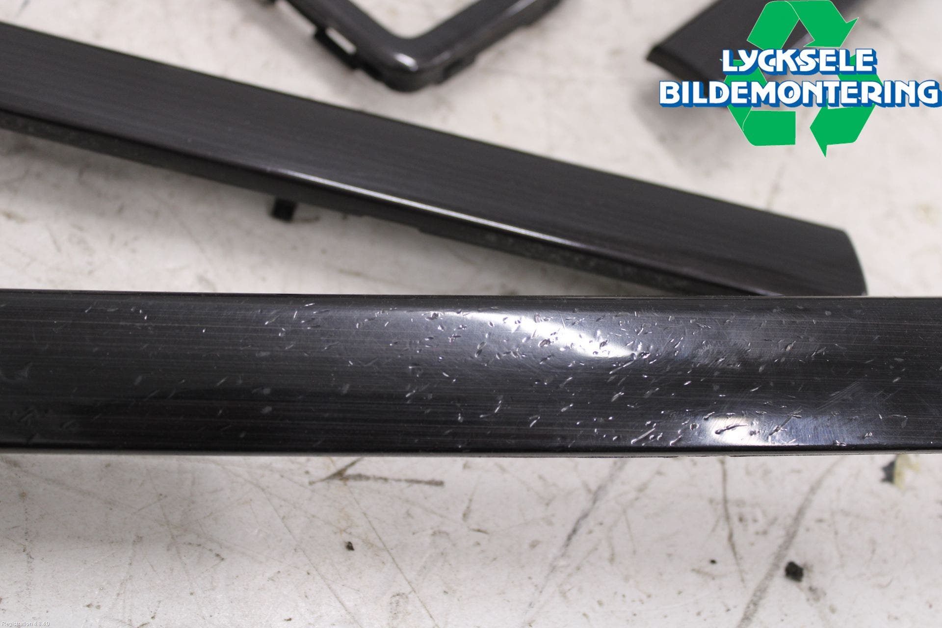 Volvo V70 08-13 Instrumentbräda Inlägg-Dekorlist