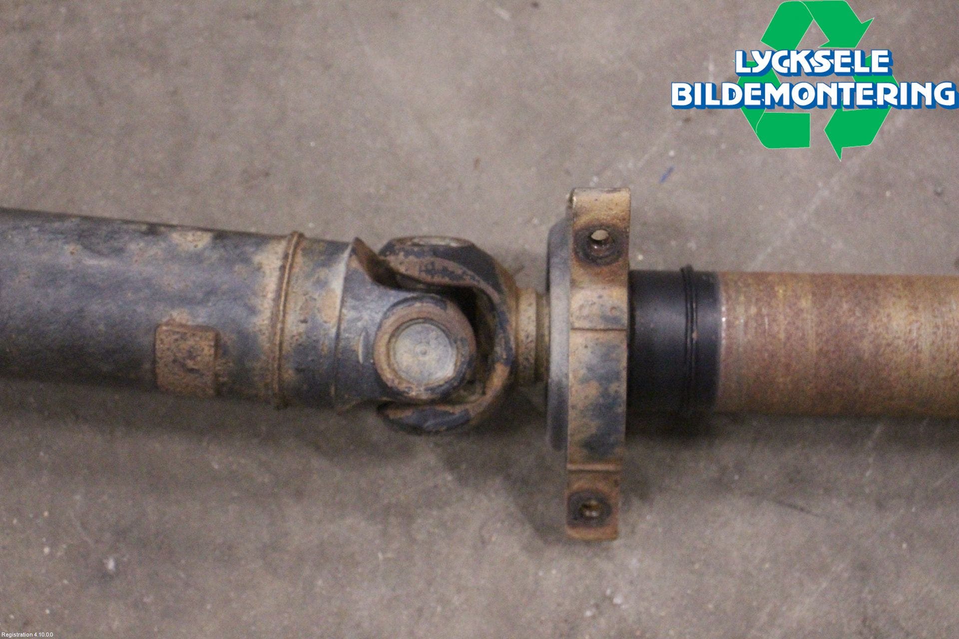 Volvo XC70 08-13 Mellanaxel Komp