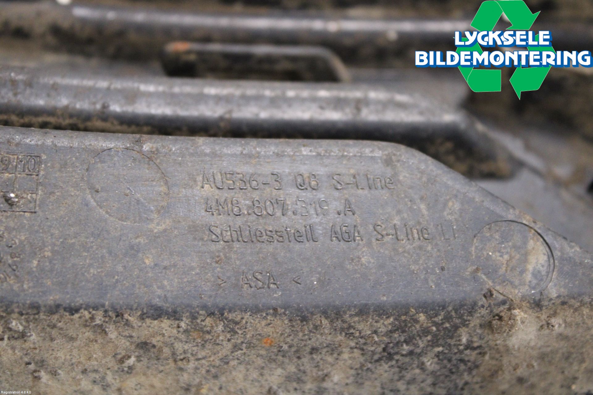 Audi Q8/SQ8 4M 19- Stötfångardel Bak Vä