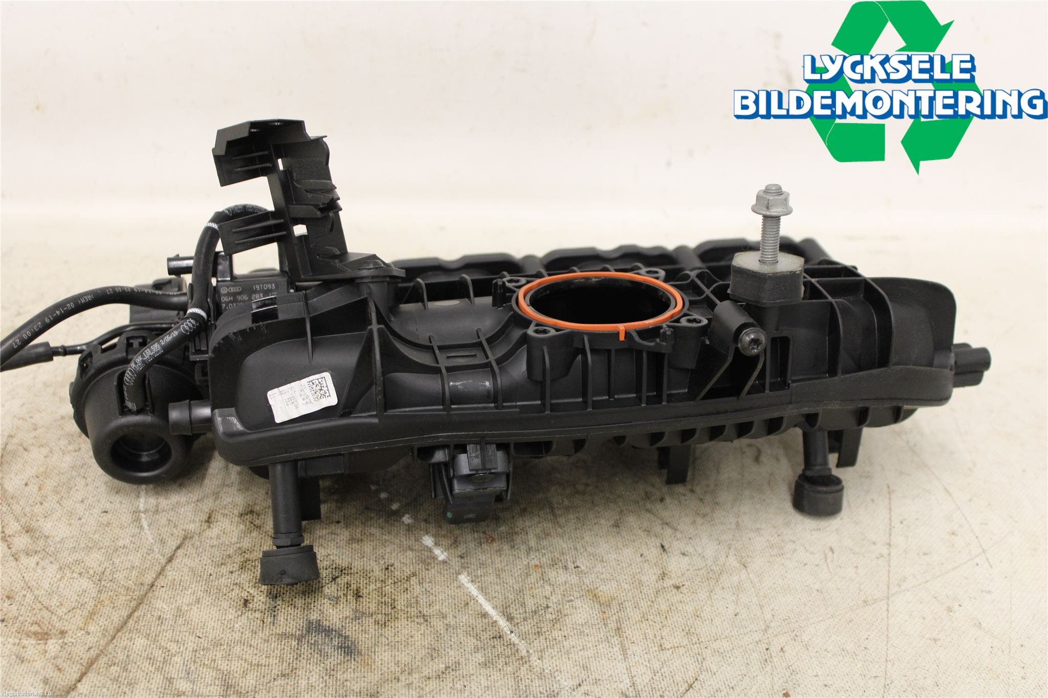 Audi A6 F2/C8 19- Grenrör Insug